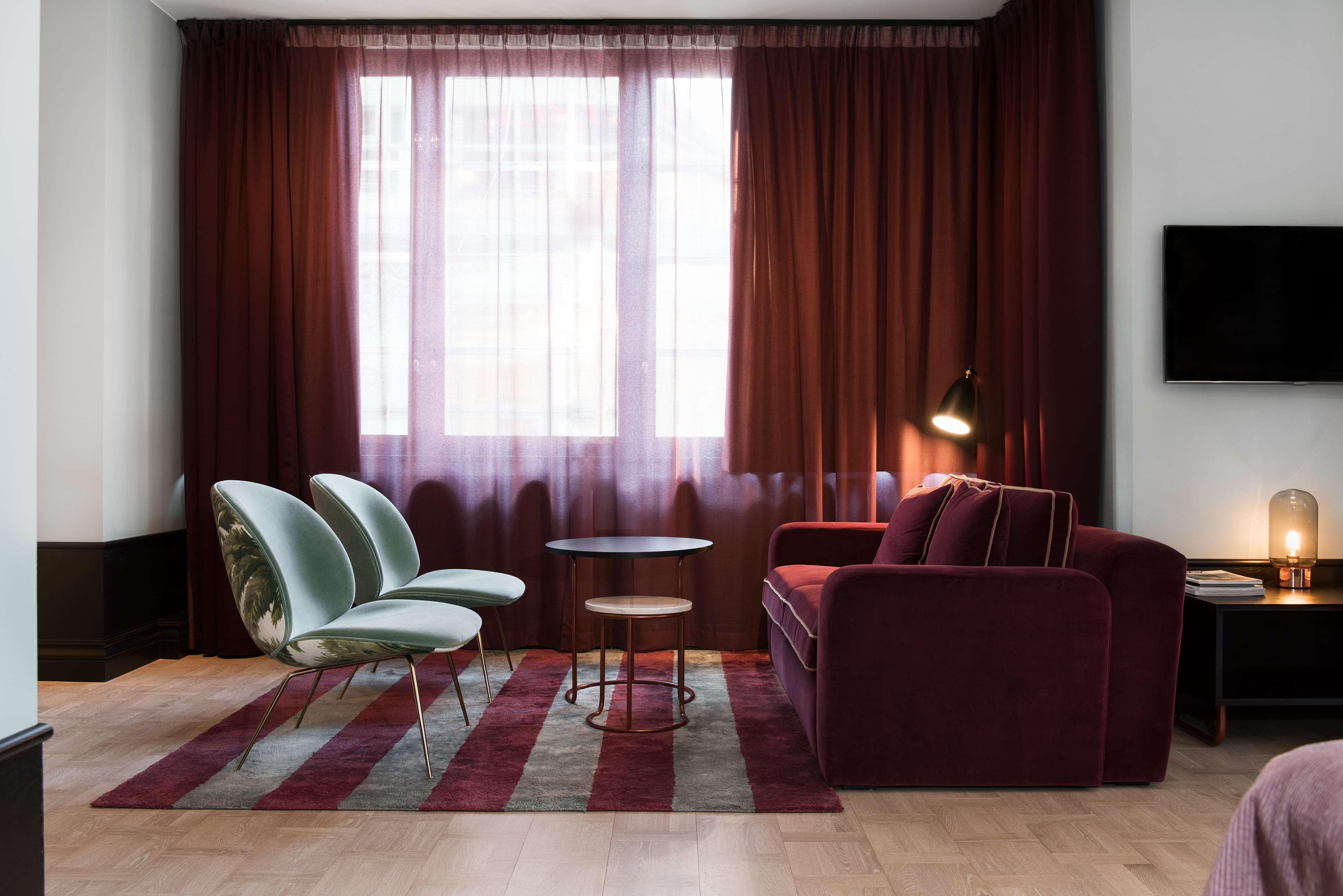 Junior Suite Capacity 1