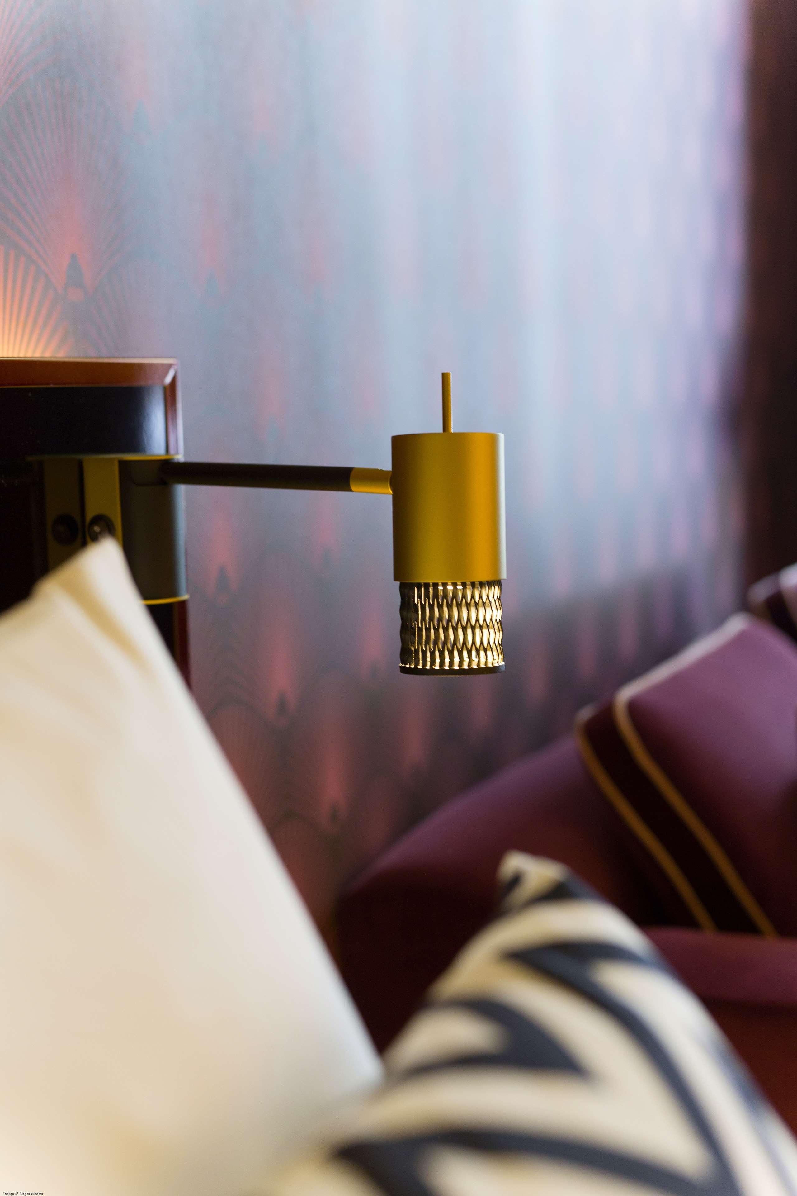 Double Single Deluxe