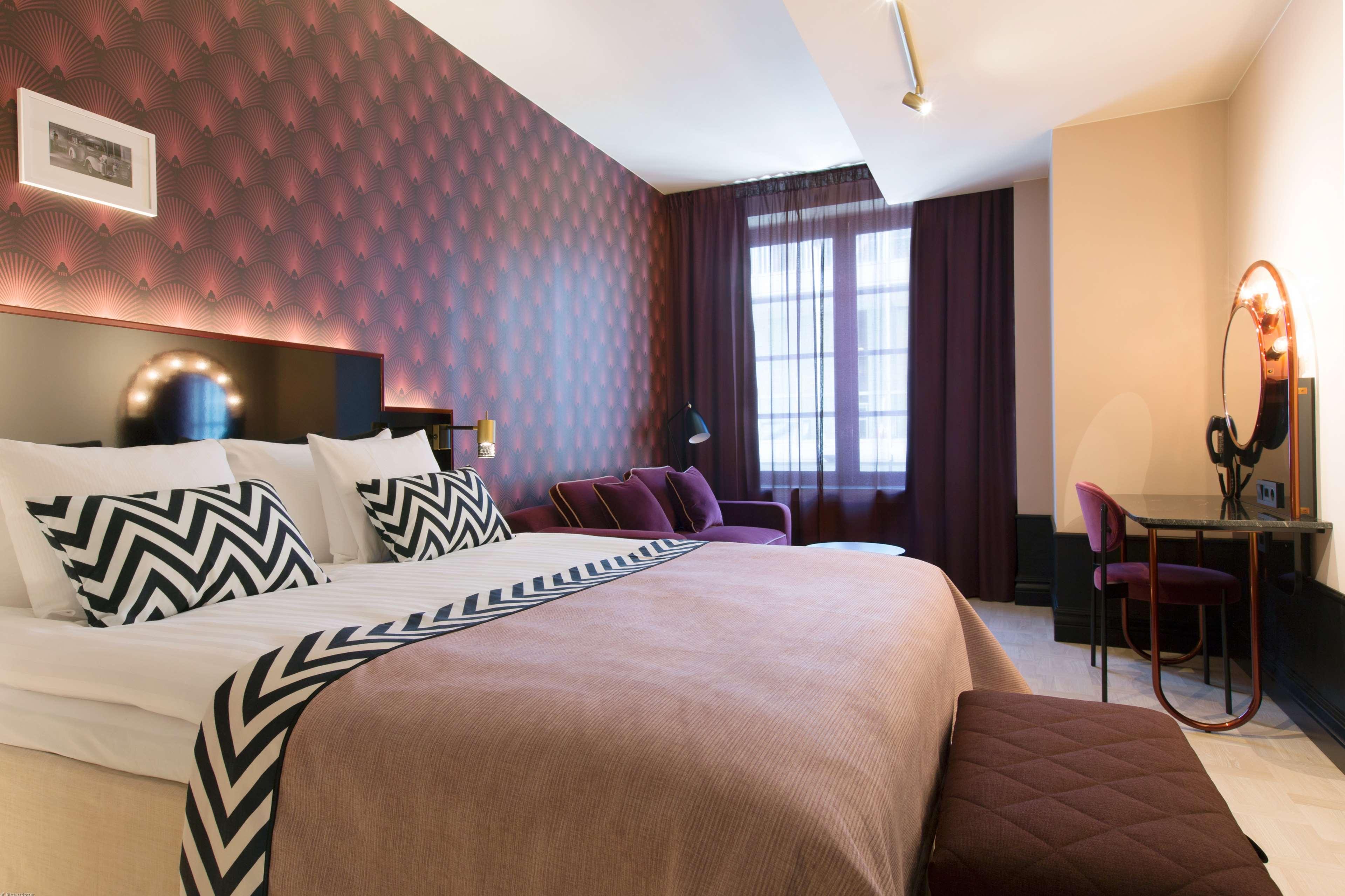 Double King Size Bed