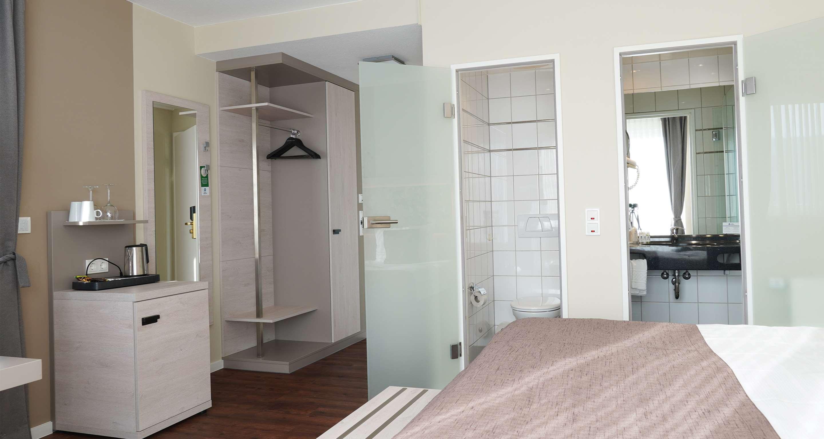 Double King Size Bed