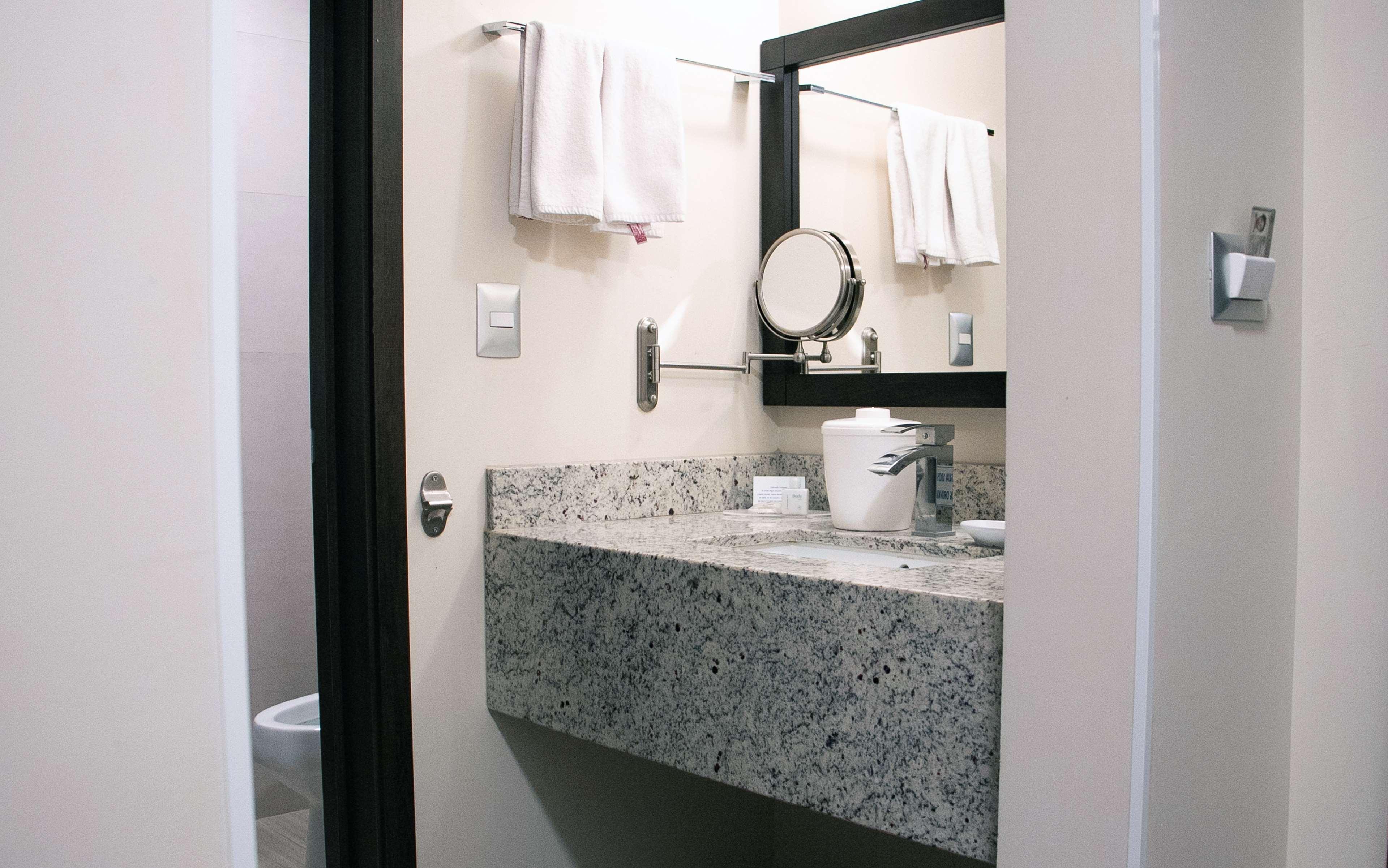 Suite Two Queen Beds