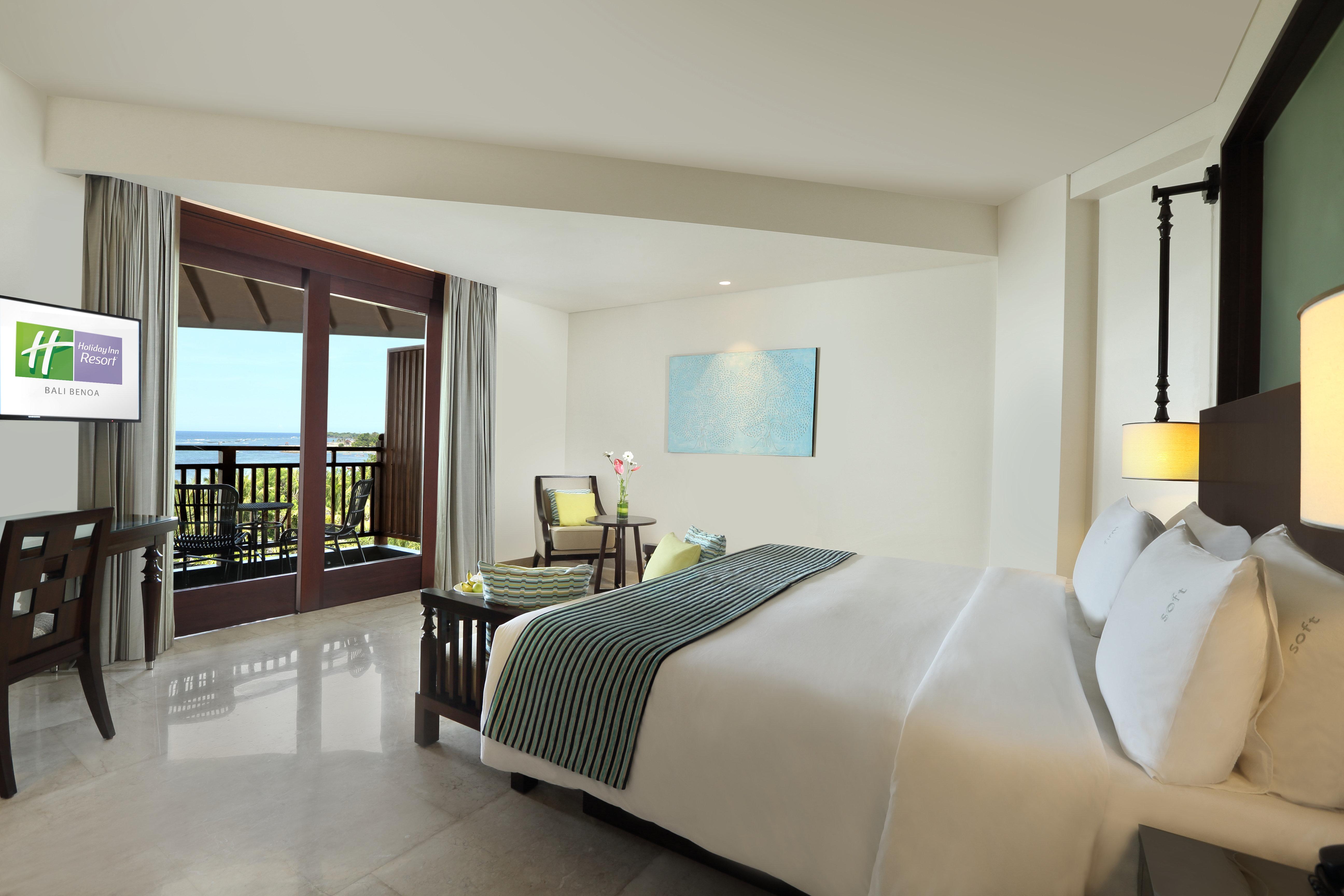 Suite Sea View King Bed