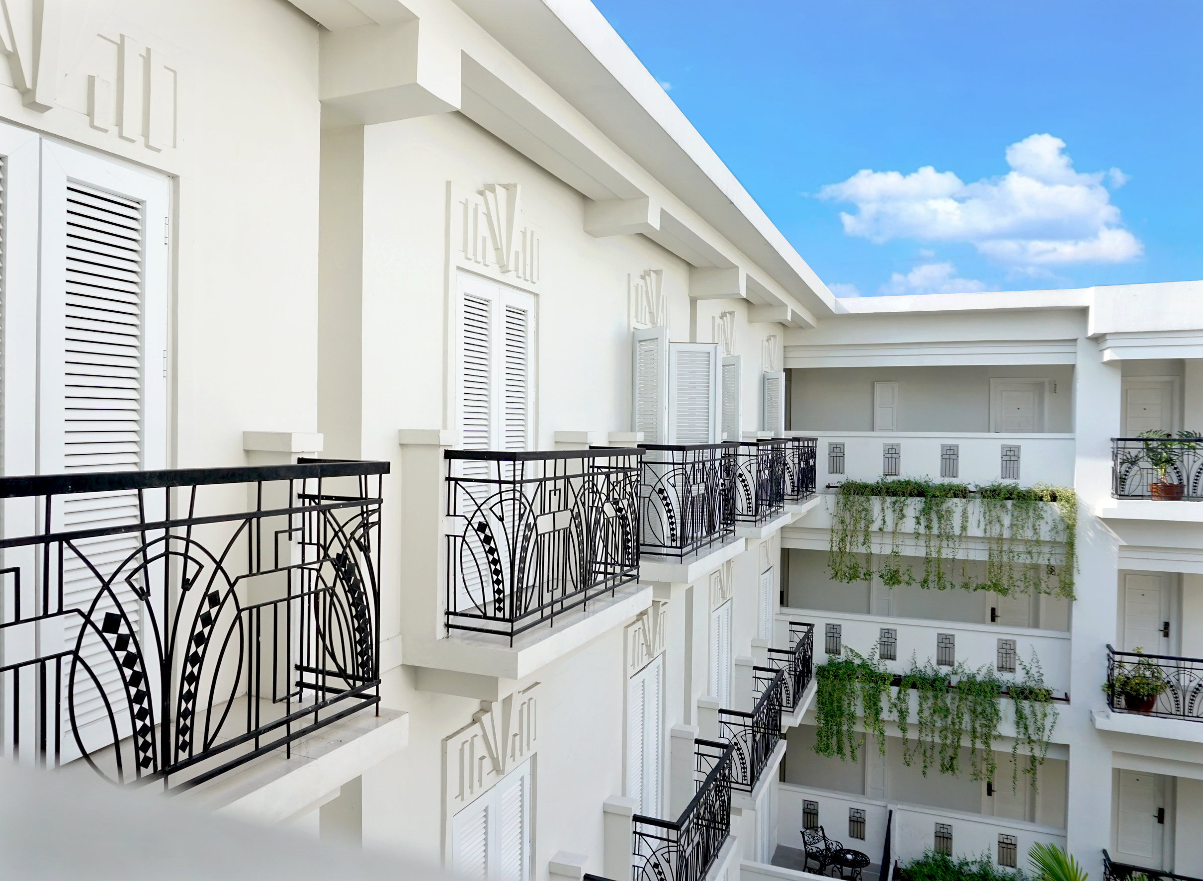 Twin Deluxe with Balcony