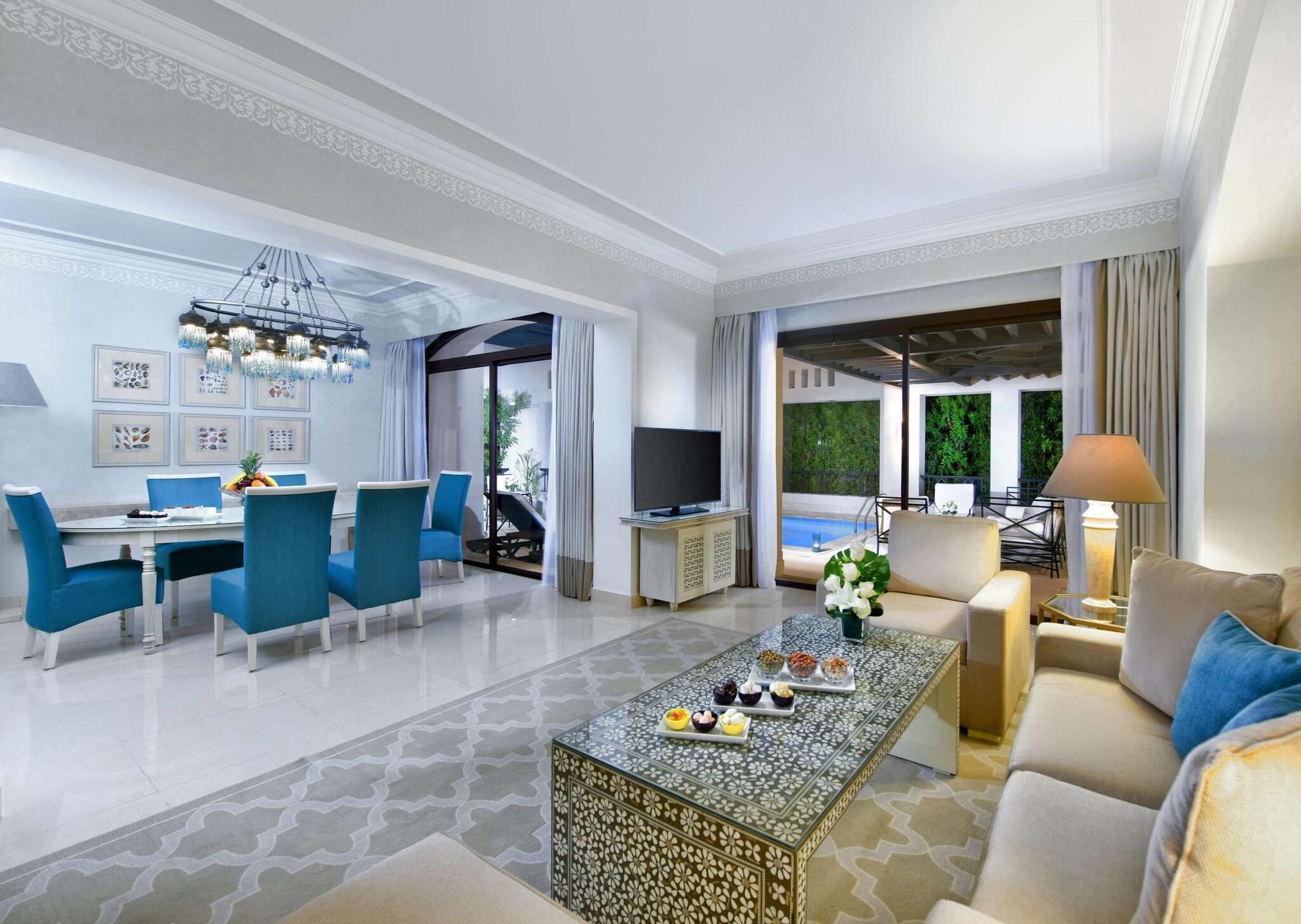 Suite with Private Pool