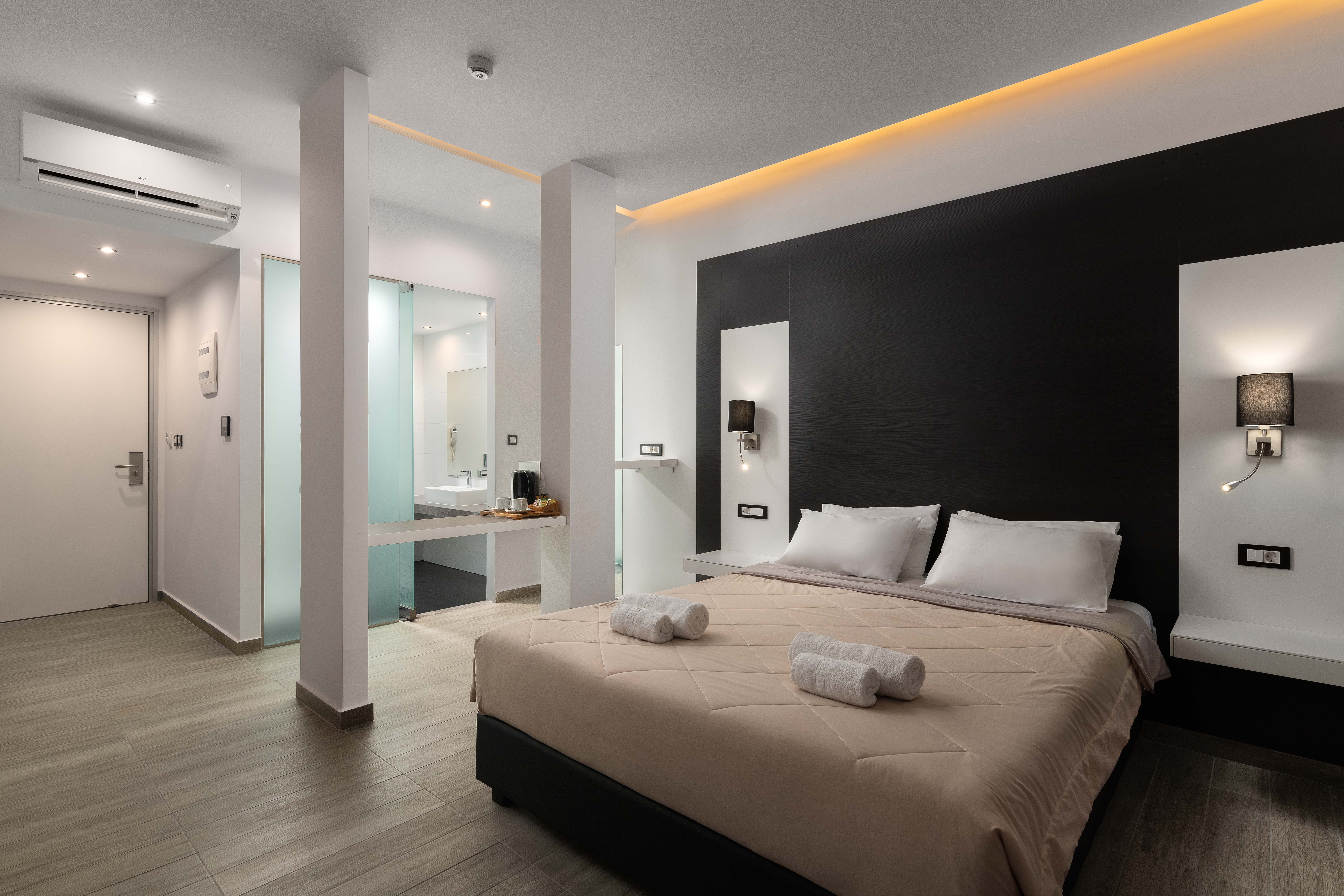 Double Deluxe Side Sea View