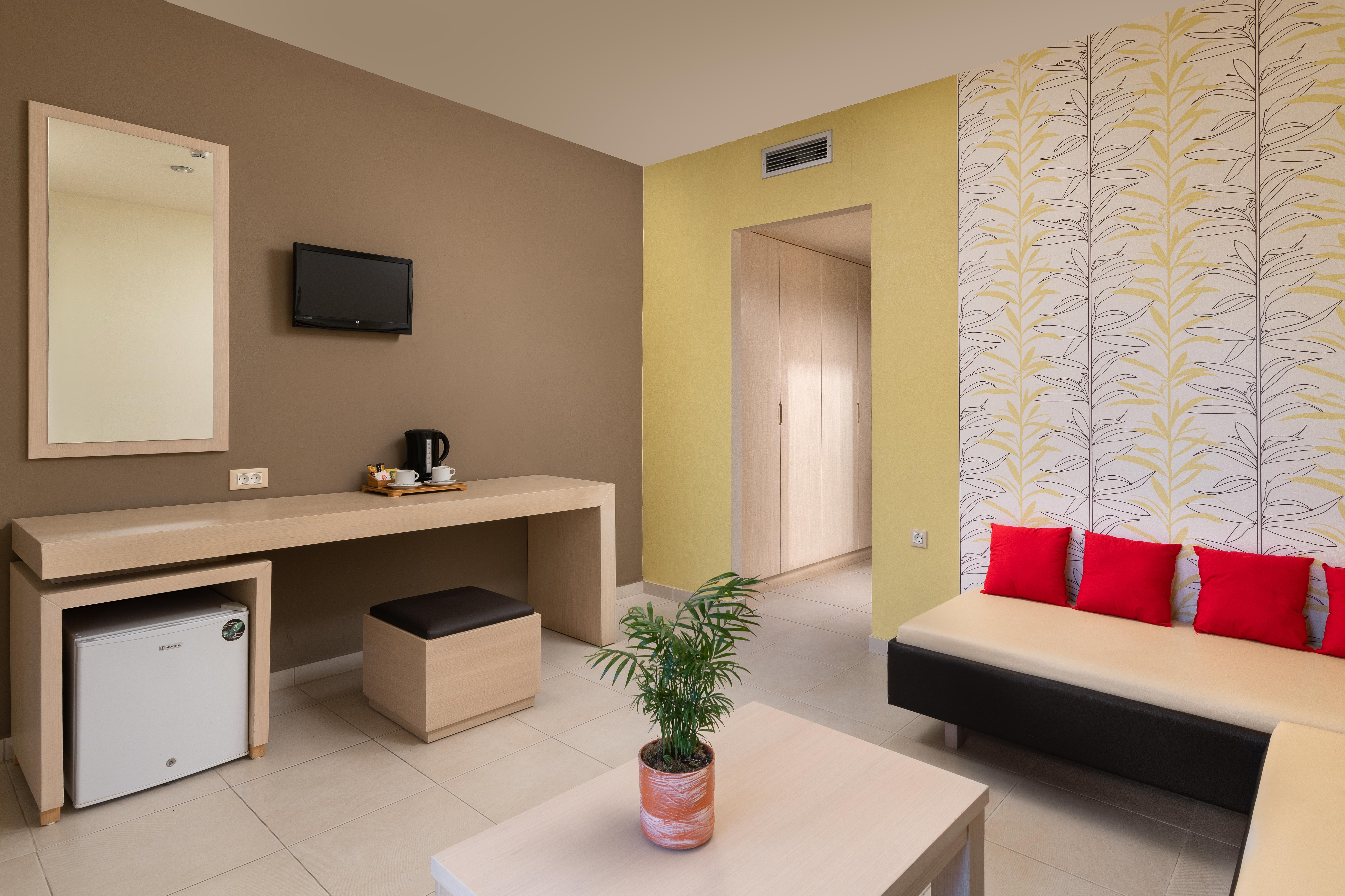 Suite with Private Pool