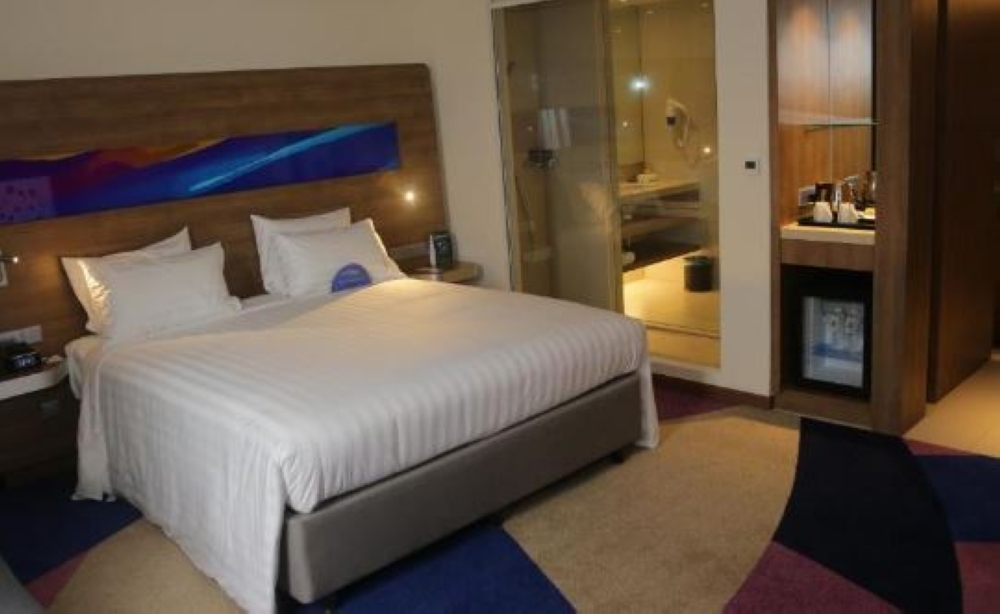 Double Superior King Bed