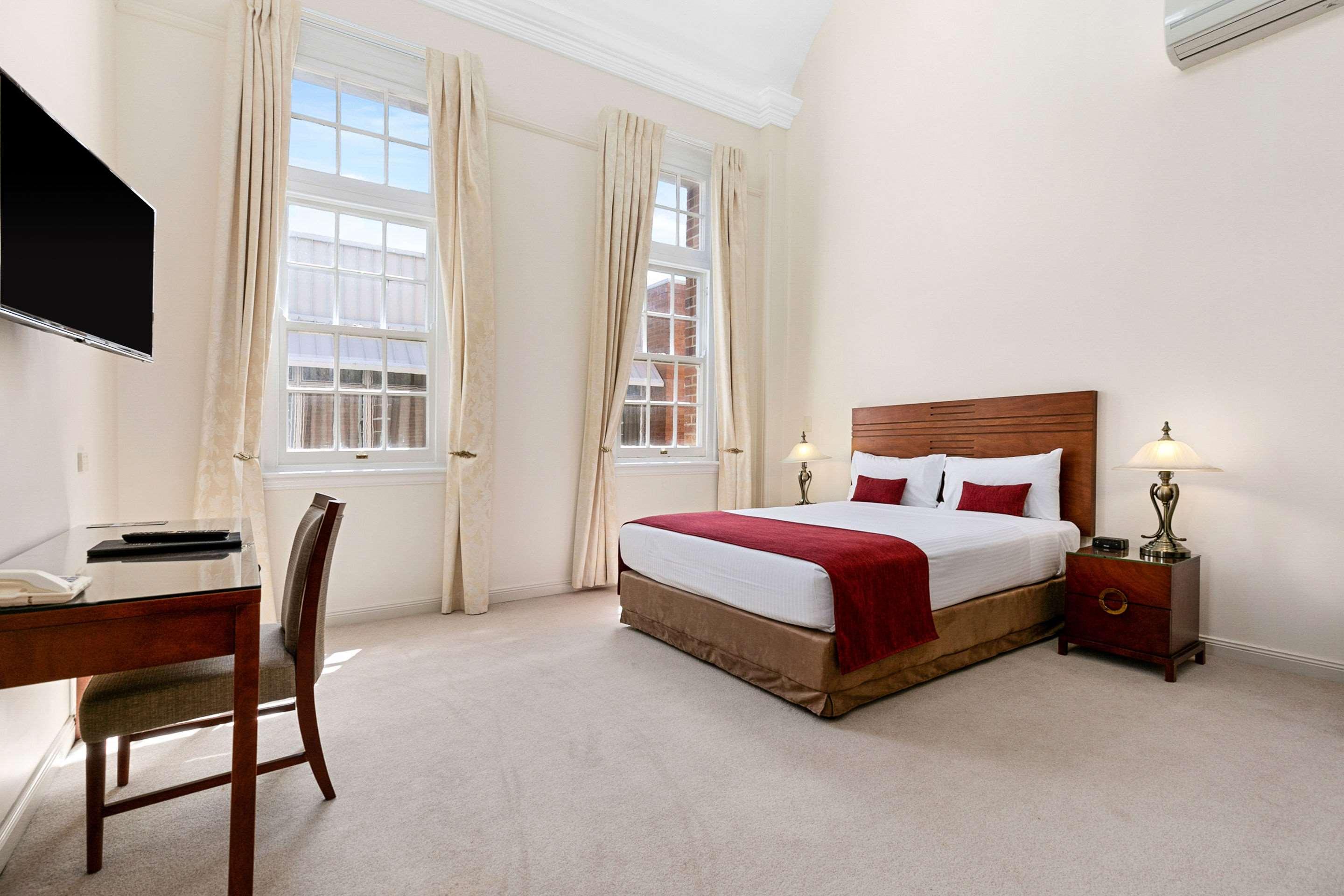 Double Queen Bed Non Smoking