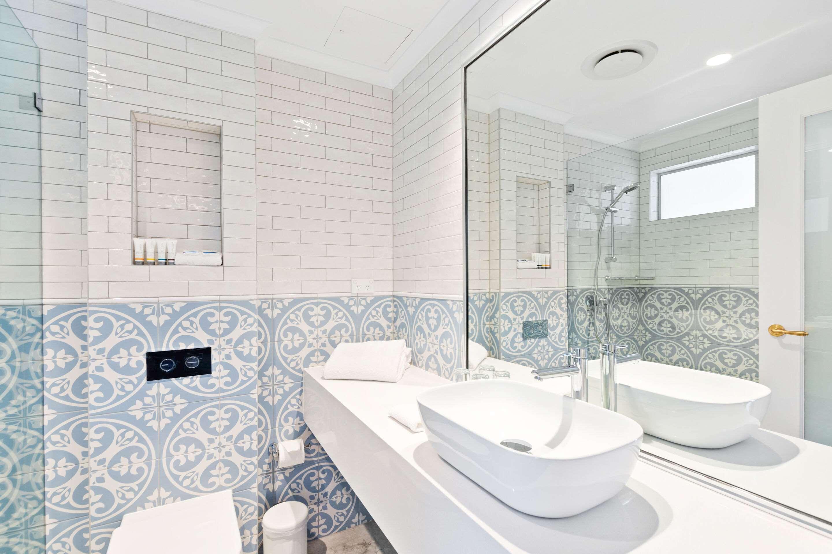 Double Two Queen Beds Non Smoking