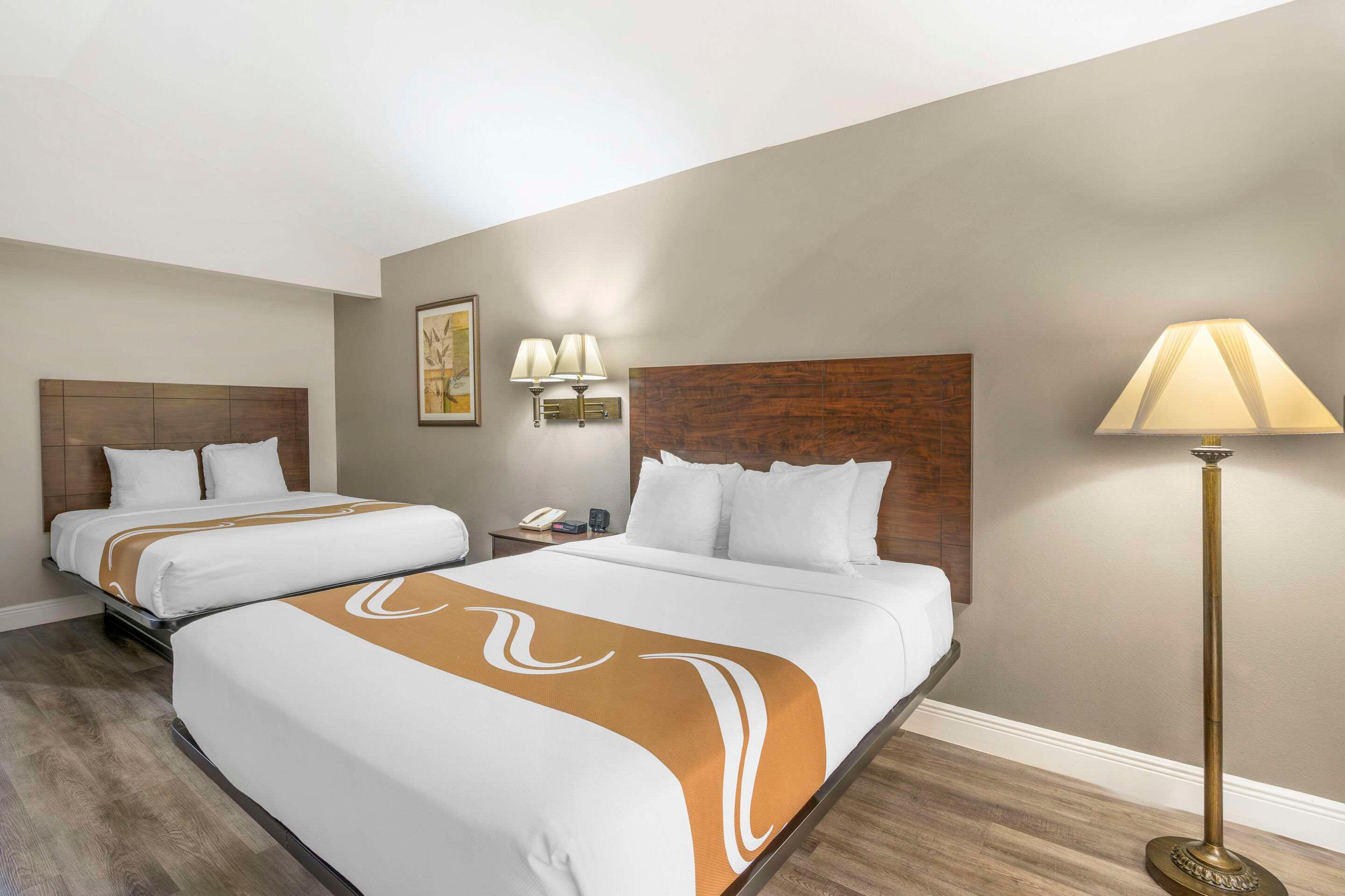 Double Two Queen Beds Non Smoking