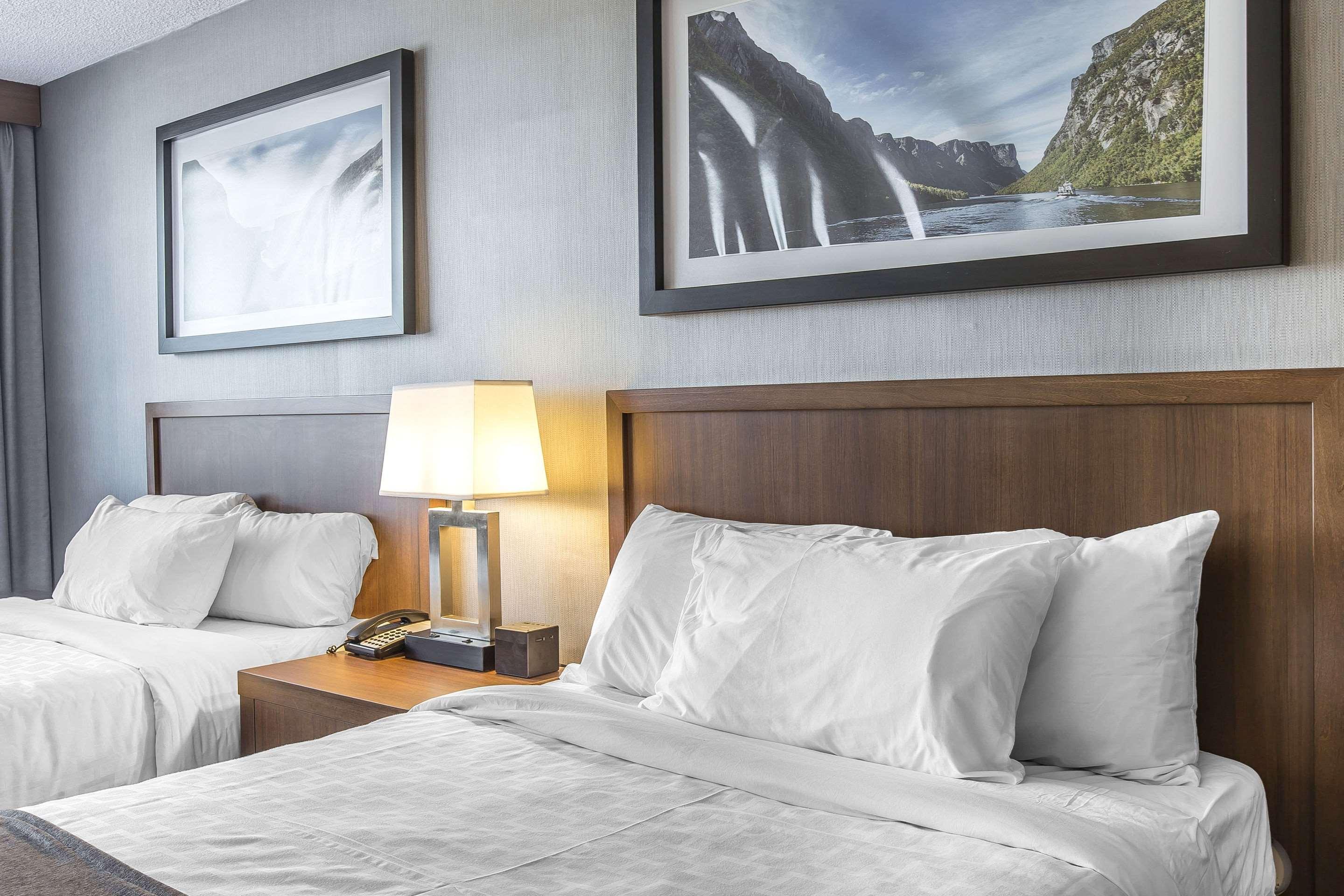 Quadruple Non Smoking