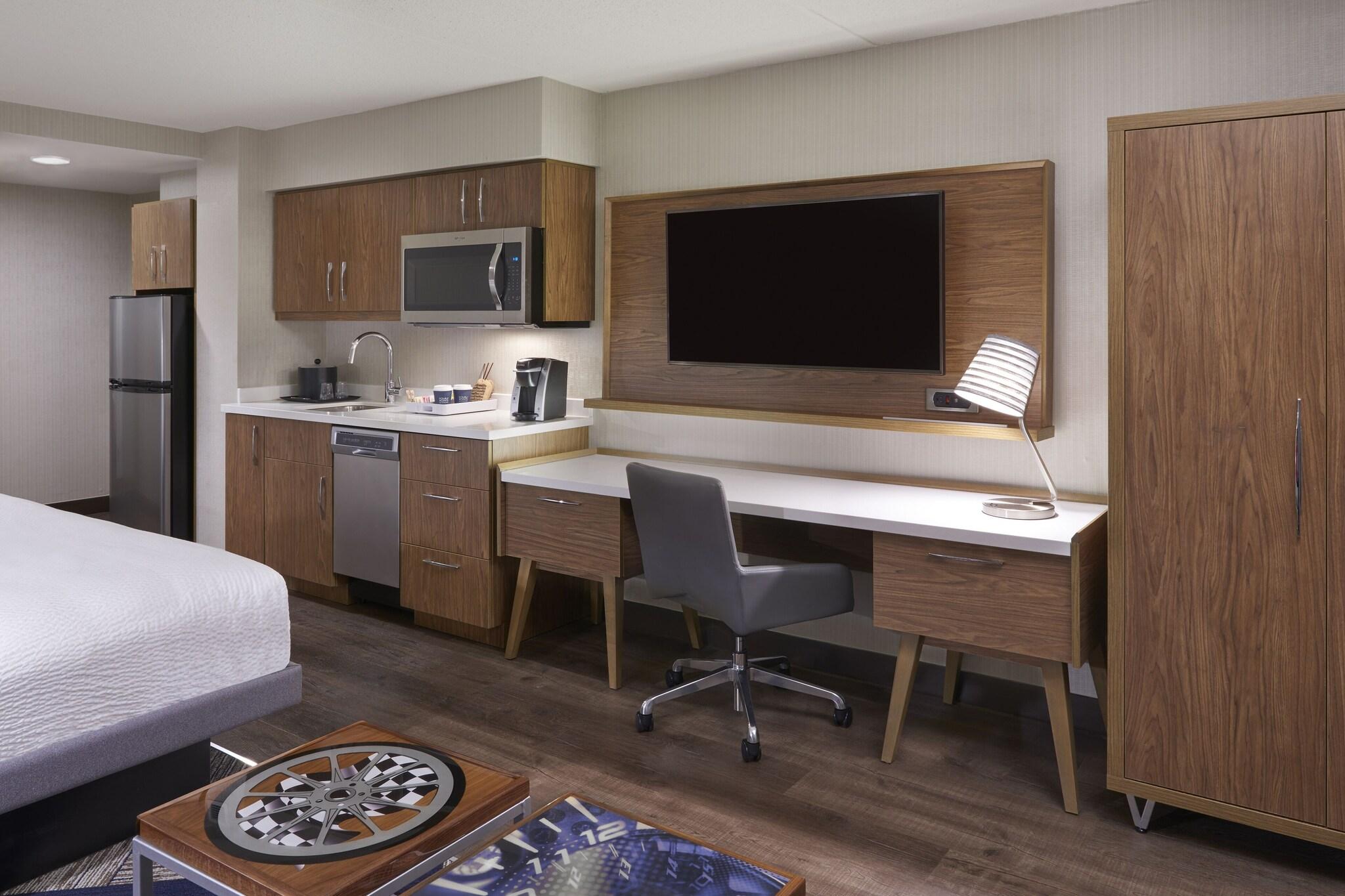 Studio King Size Bed