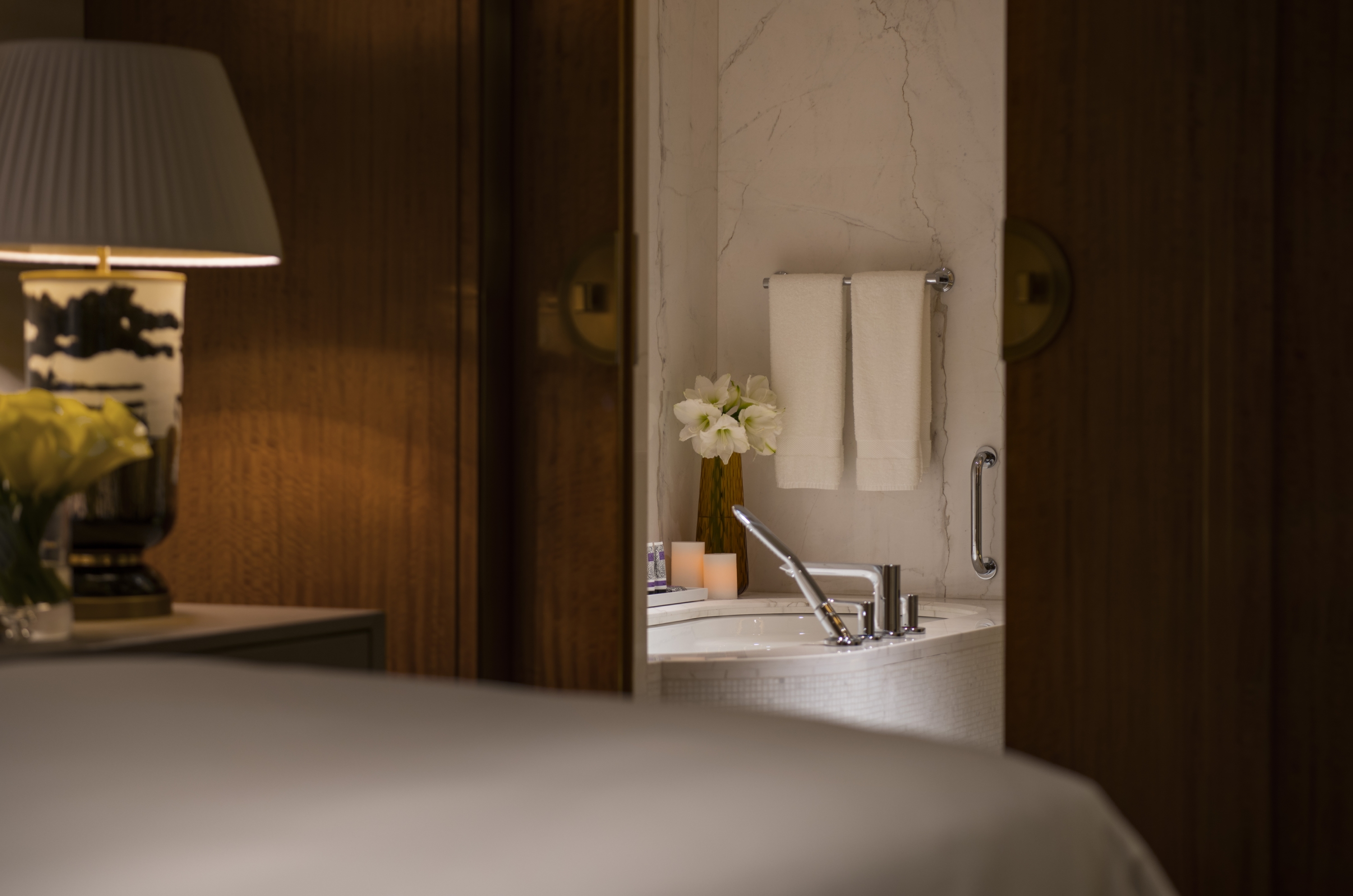 Double Deluxe King Bed