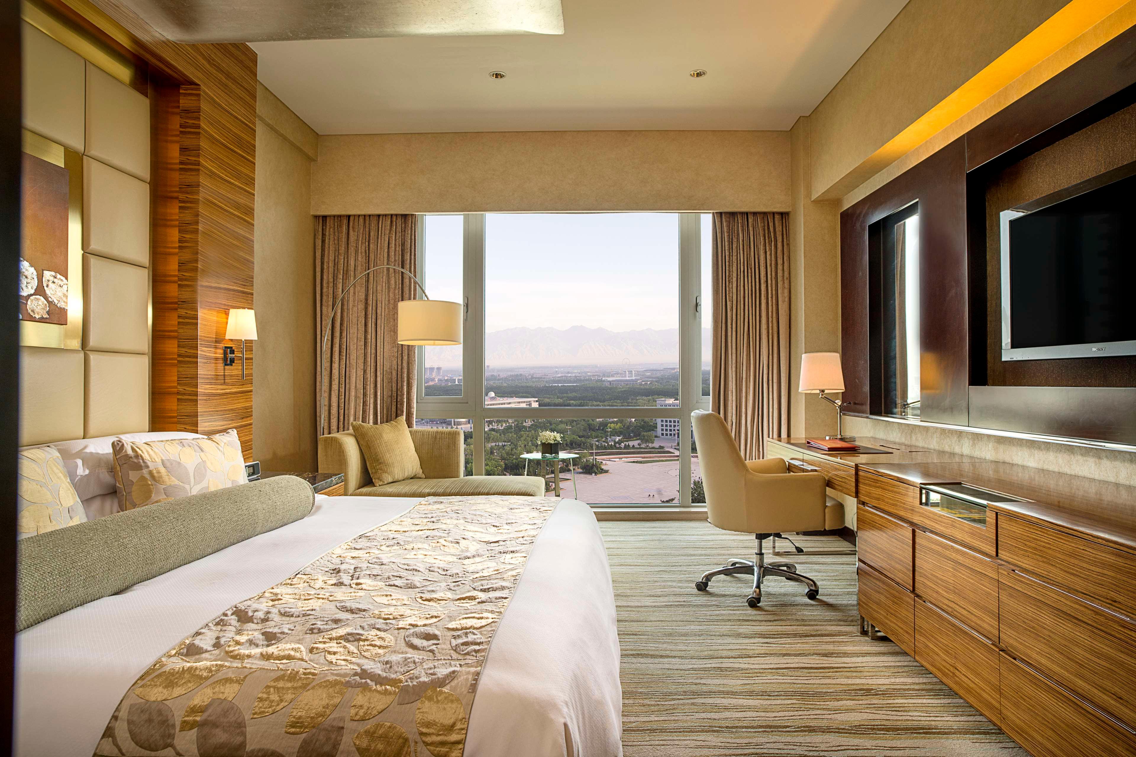 Double Executive City View