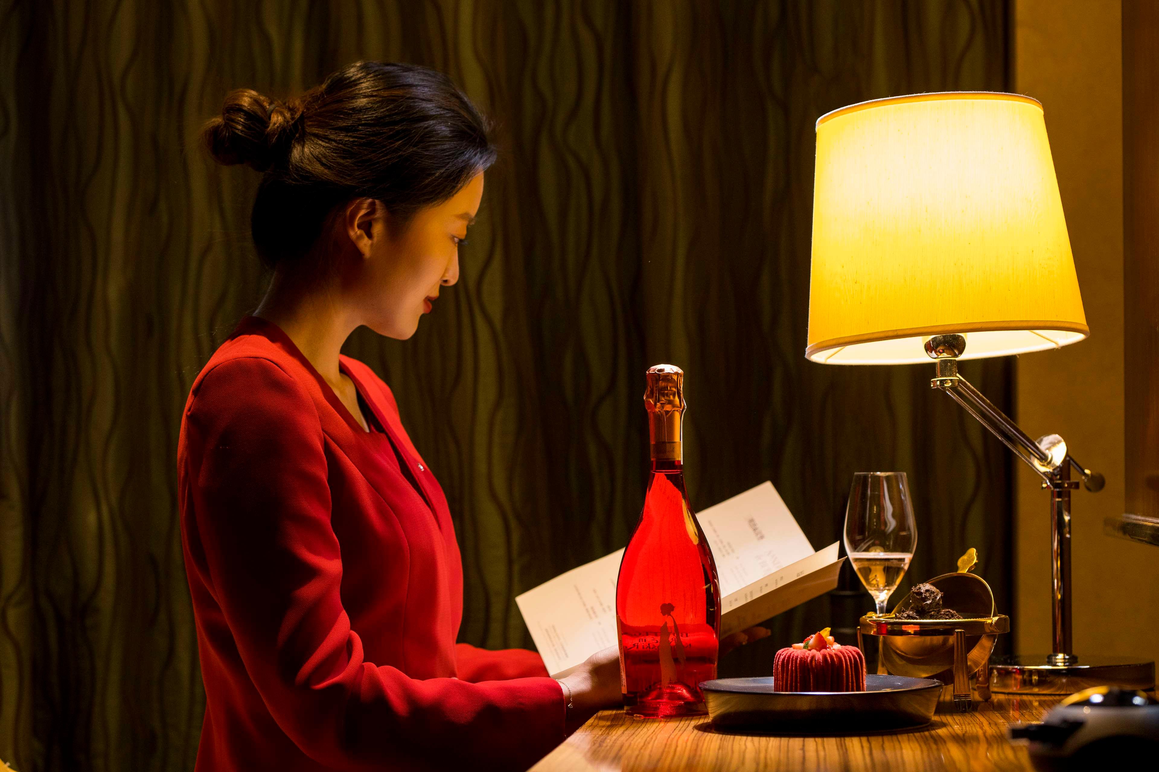 Twin Deluxe City View