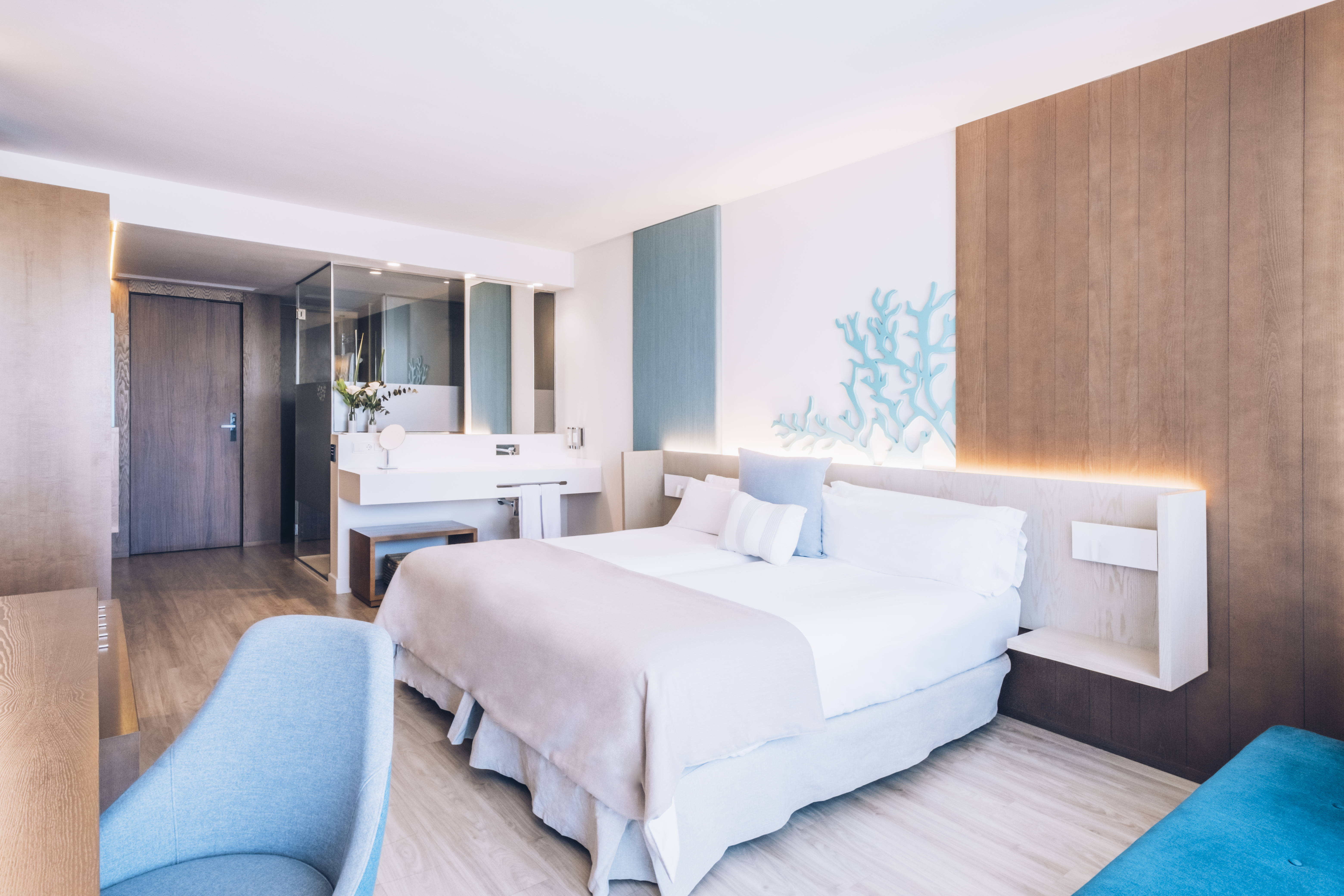 Double or Twin Standard