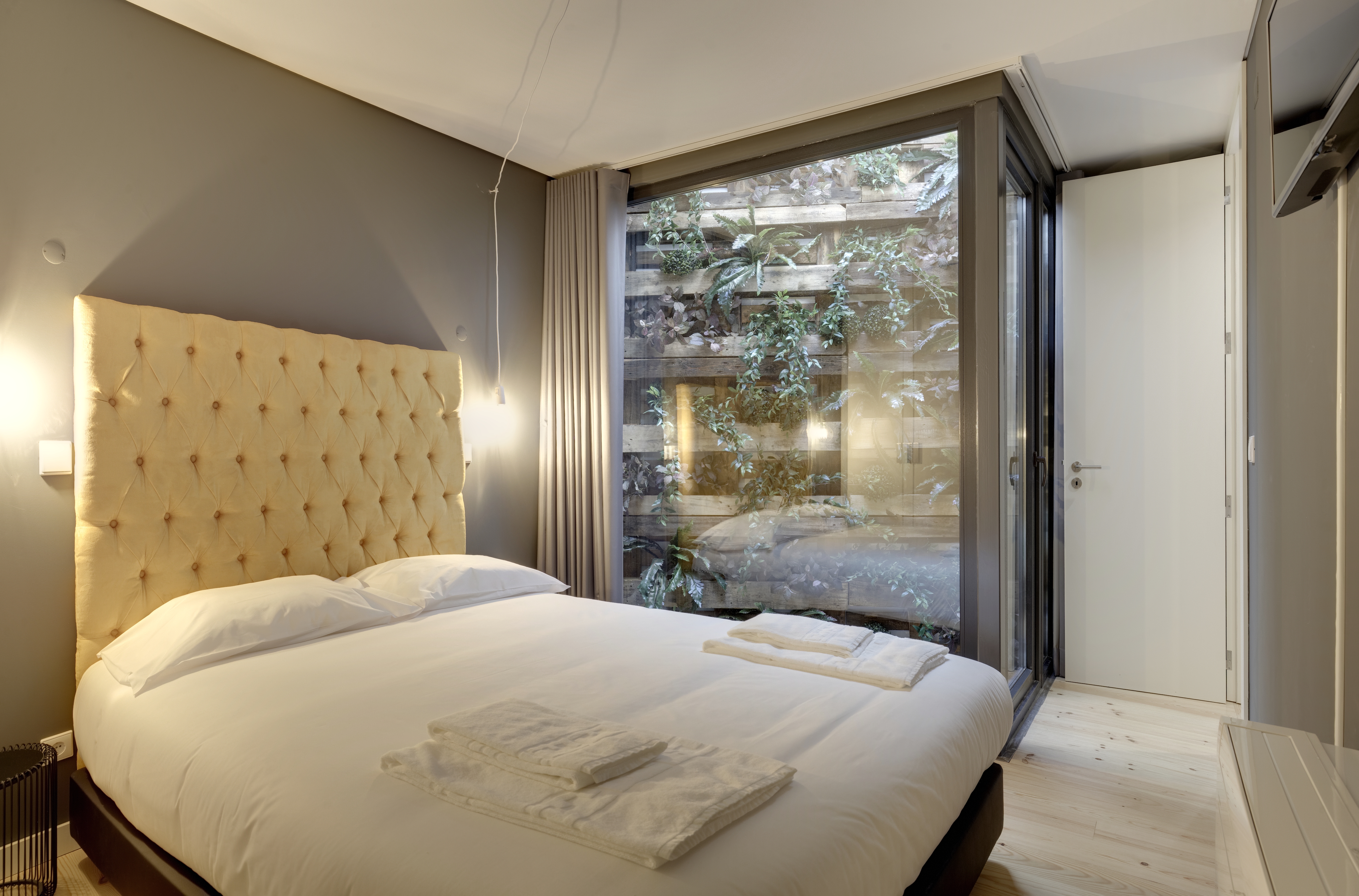 Apartment Two Bedrooms with Terrace