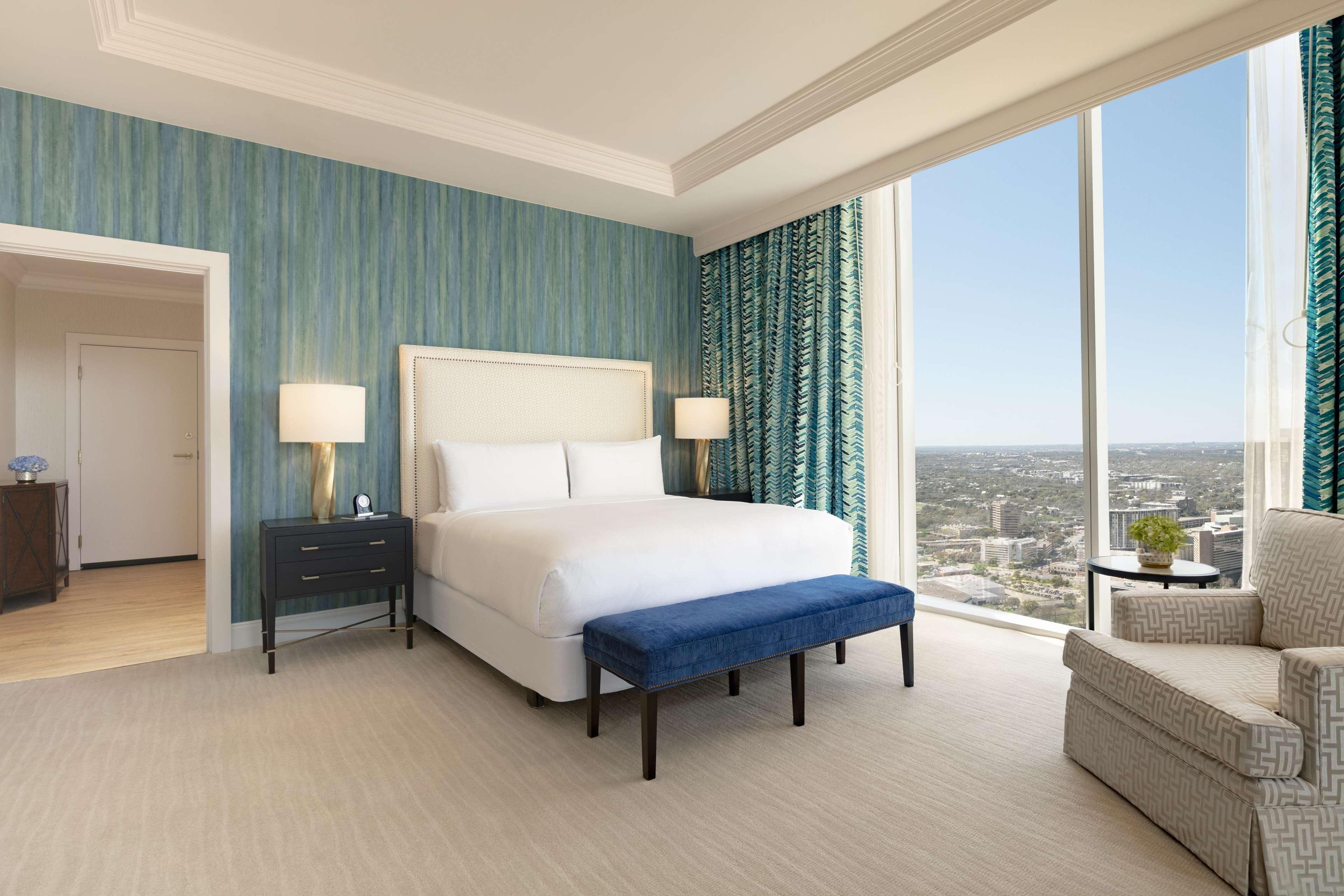 Double Queen Size Bed