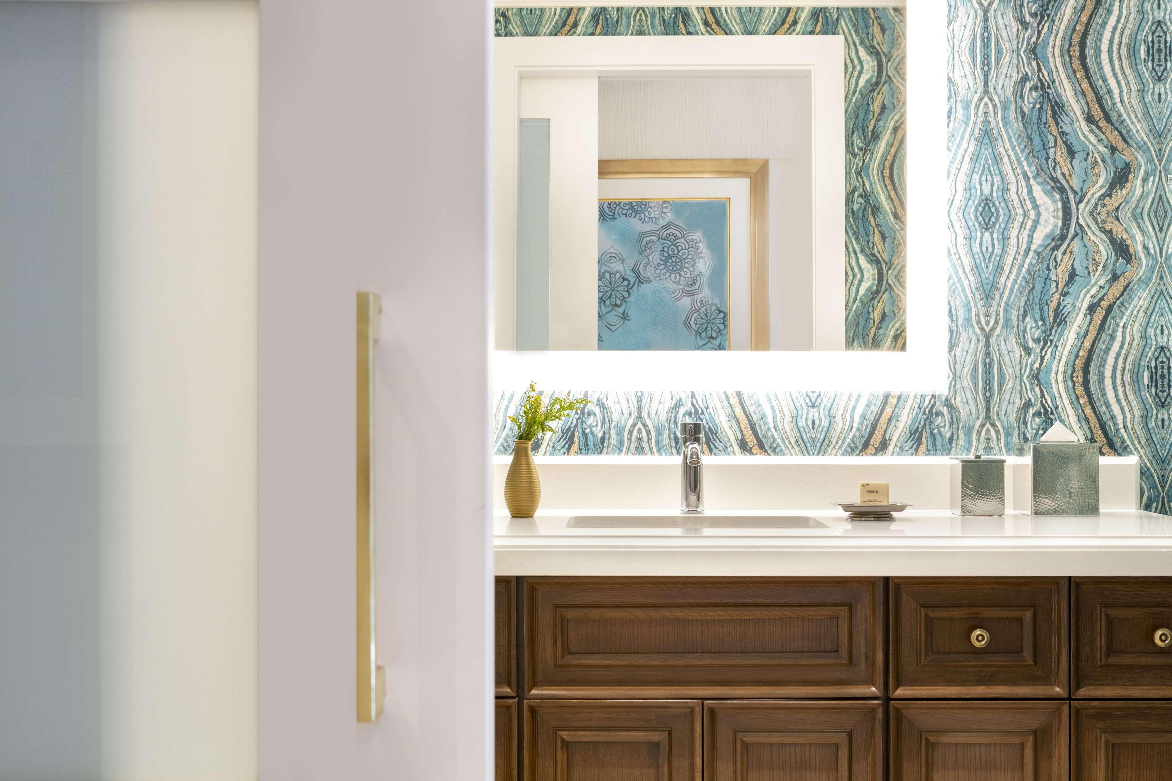 Double Queen Size Bed