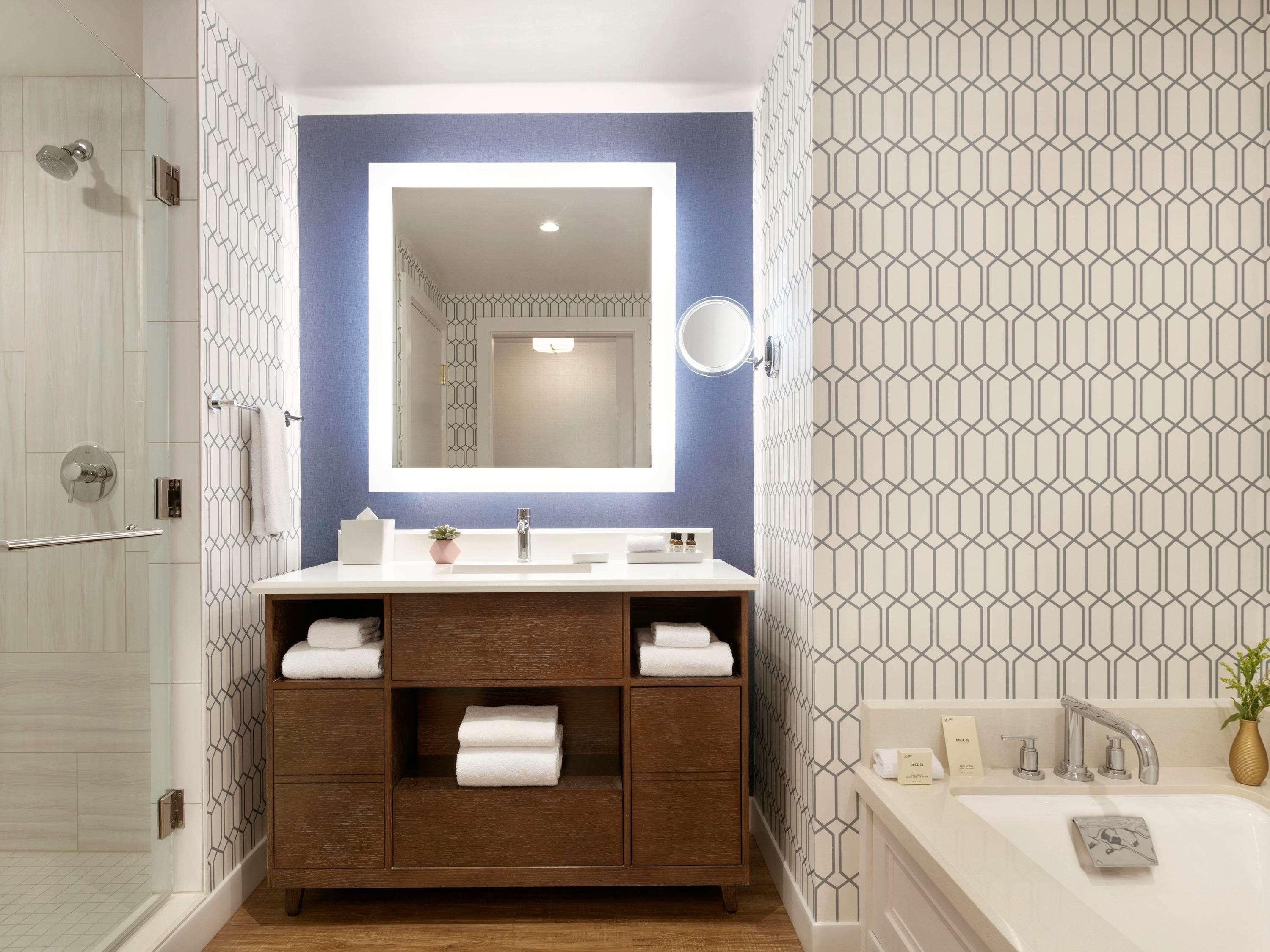 Junior Suite Two Queen Beds