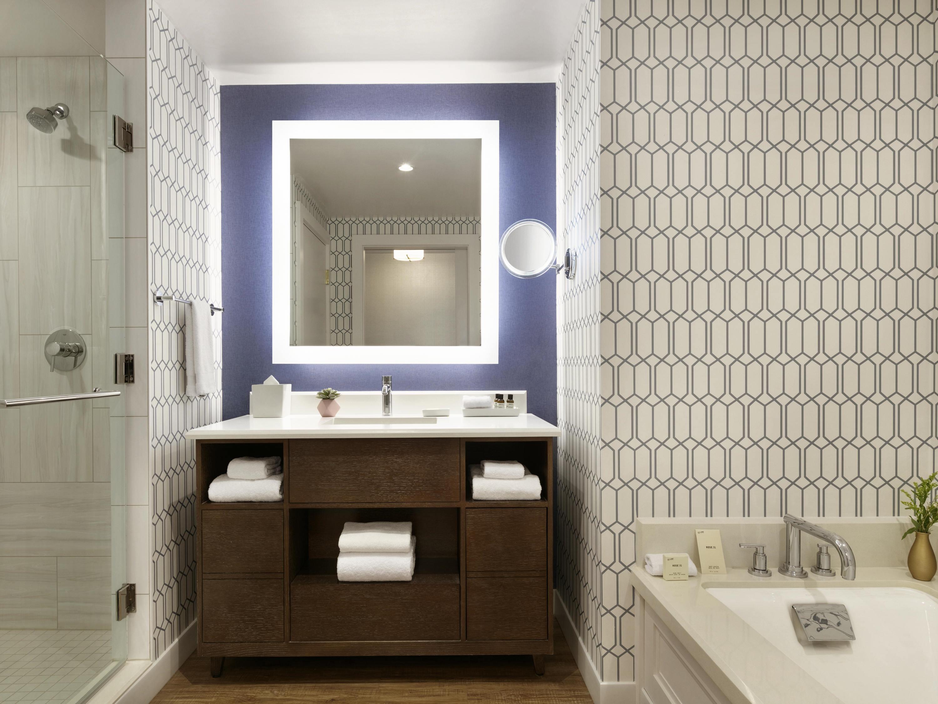 Junior Suite Two Queen Beds