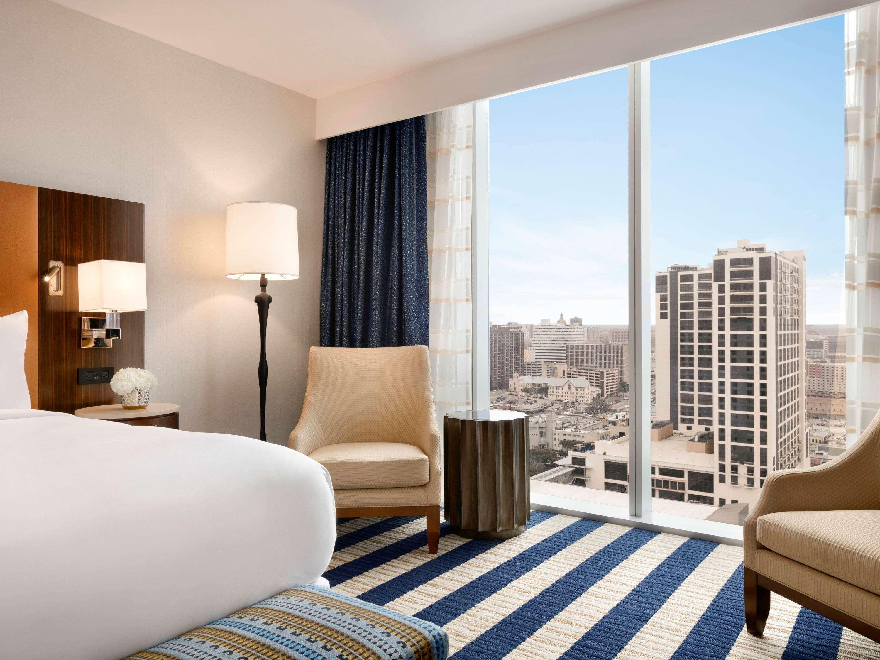 Junior Suite King Size Bed