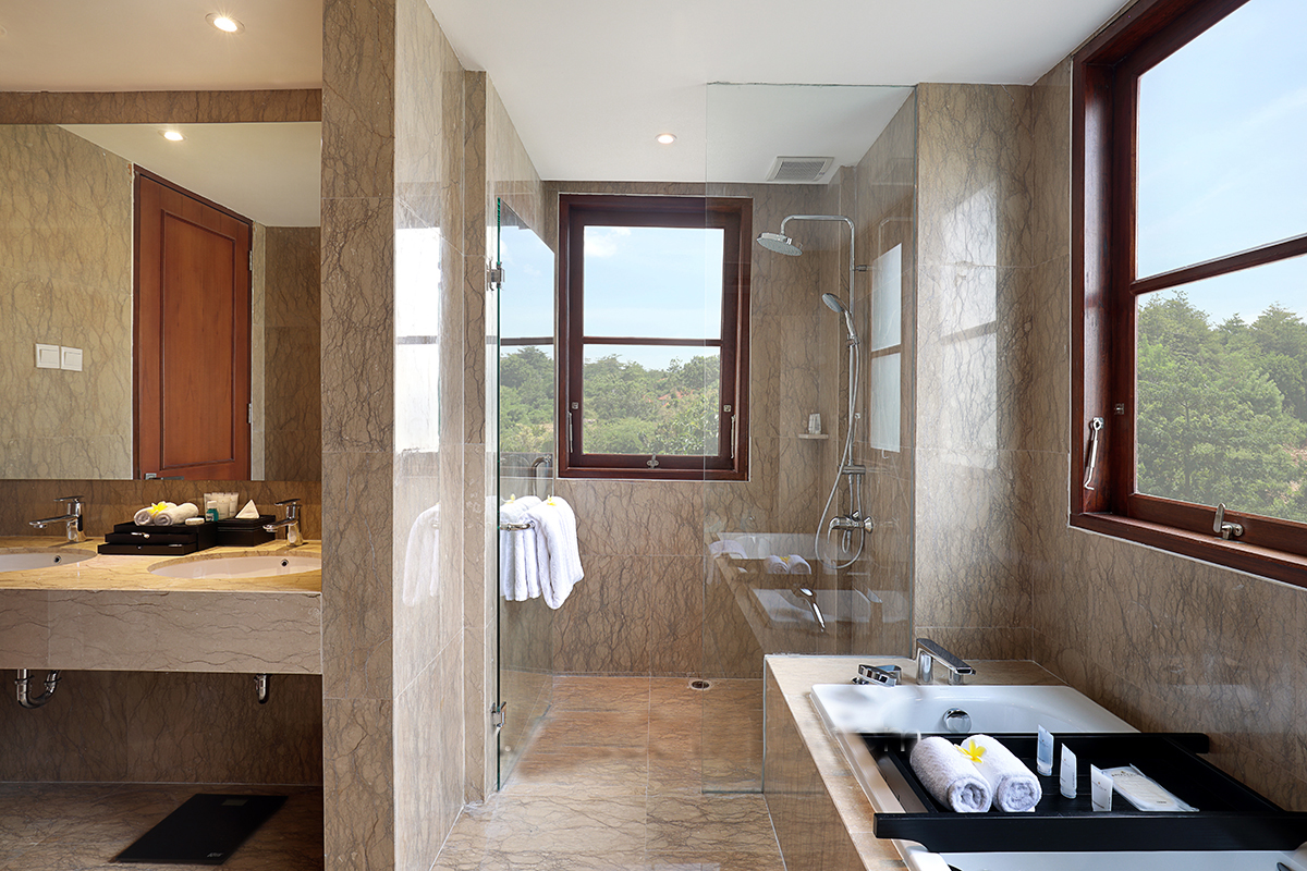 Family Room Garden View