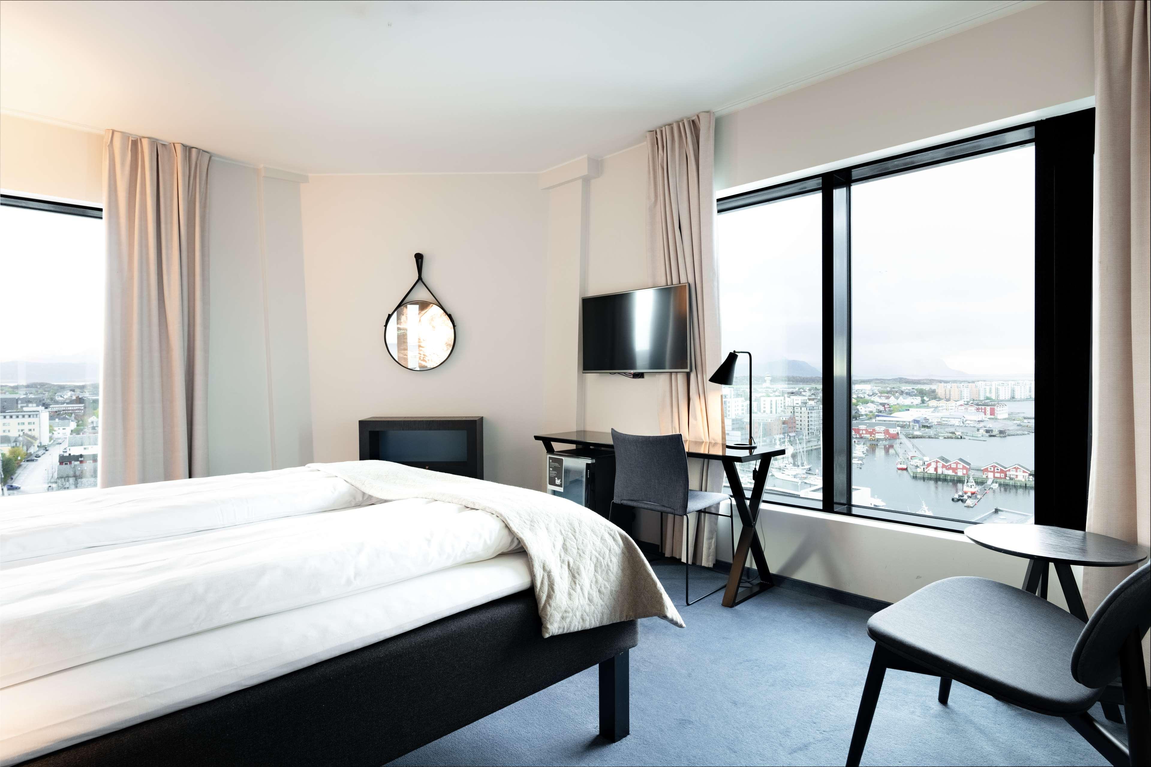 Double Superior with Views