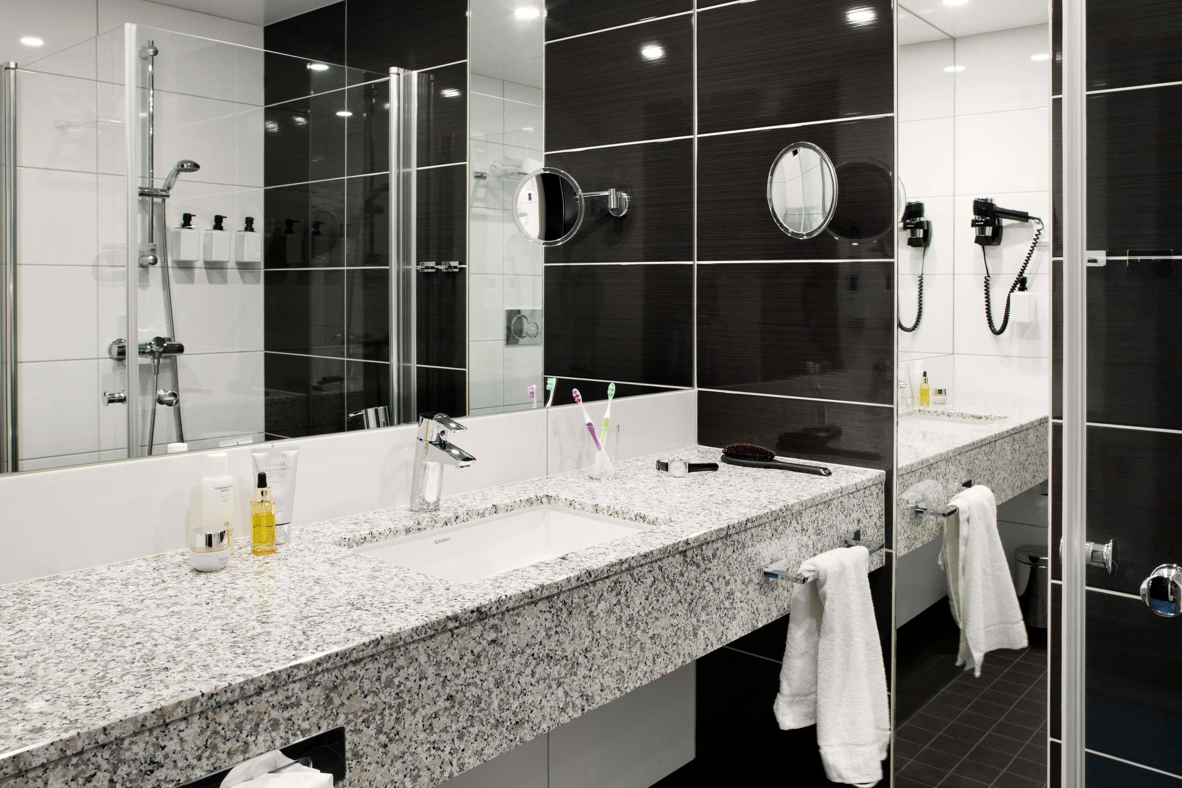 Double Superior with Views