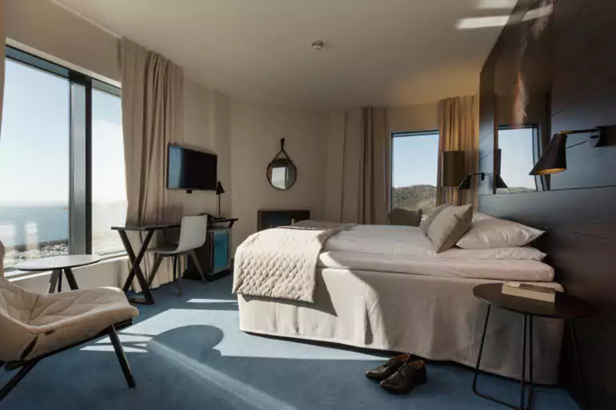 Double King Size Bed