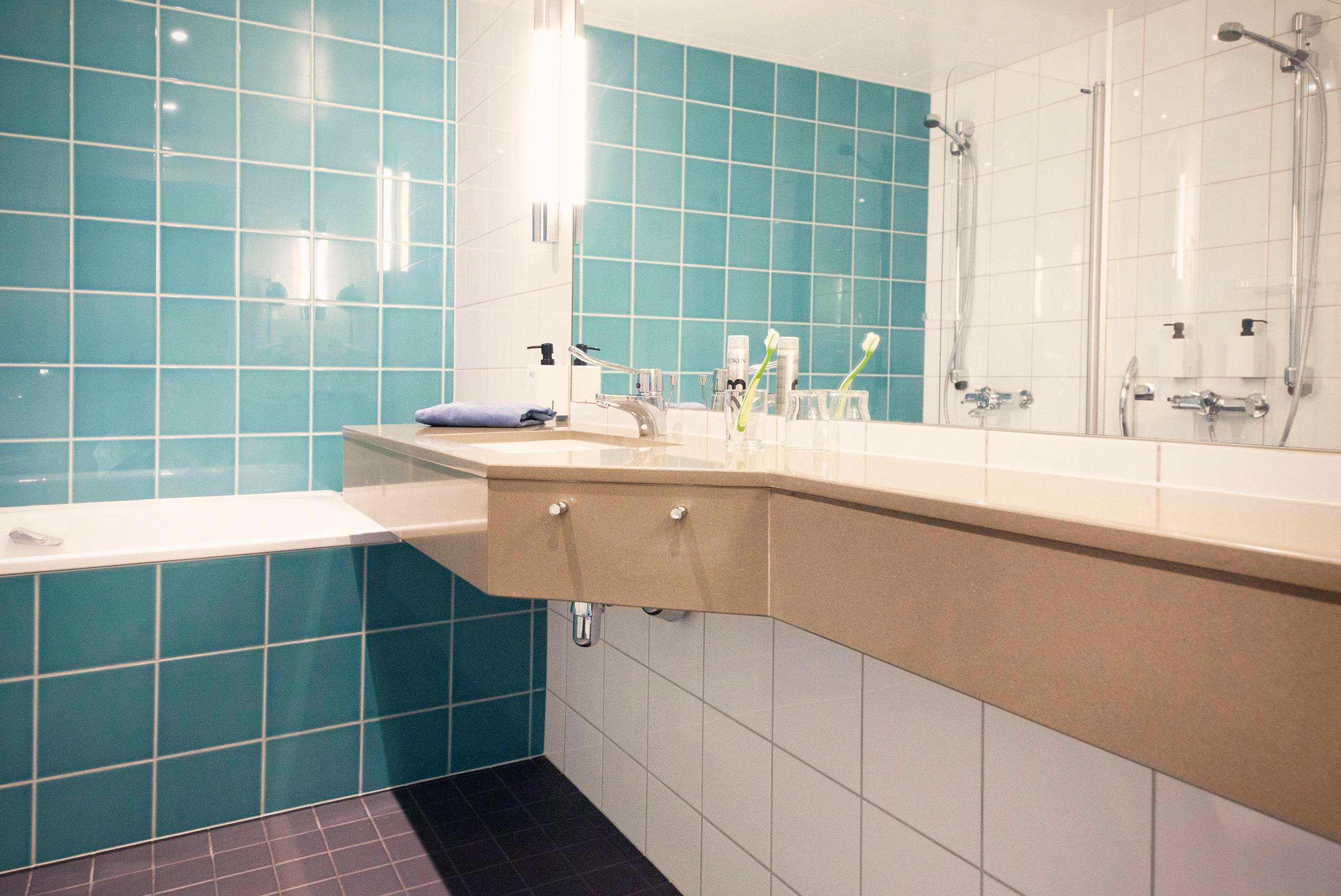 Double Single Superior