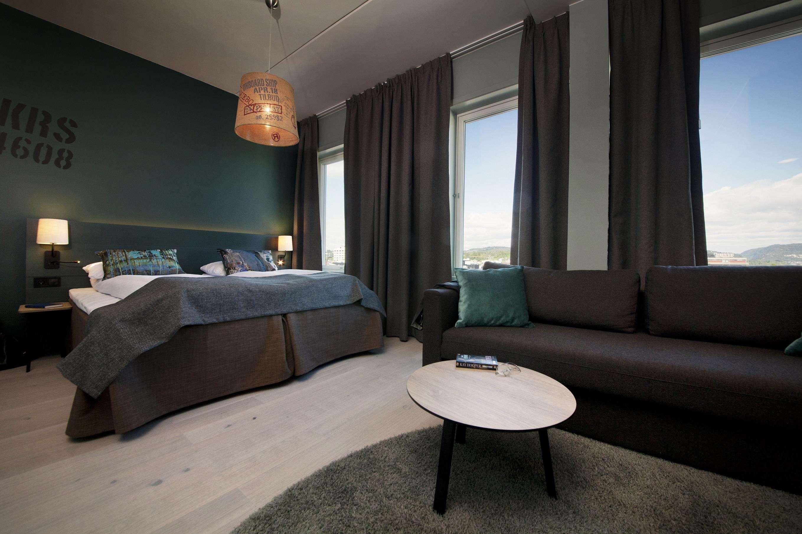 Double Single Superior King Bed