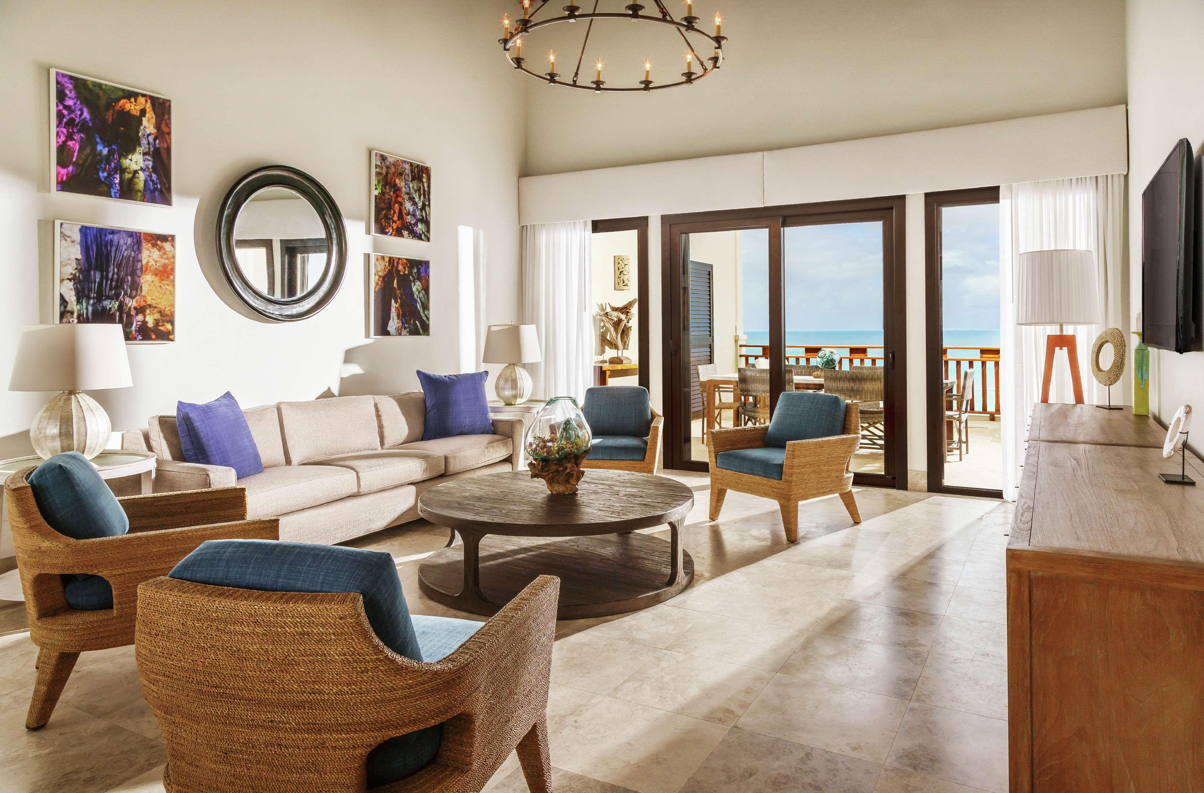 Suite with Kitchenette