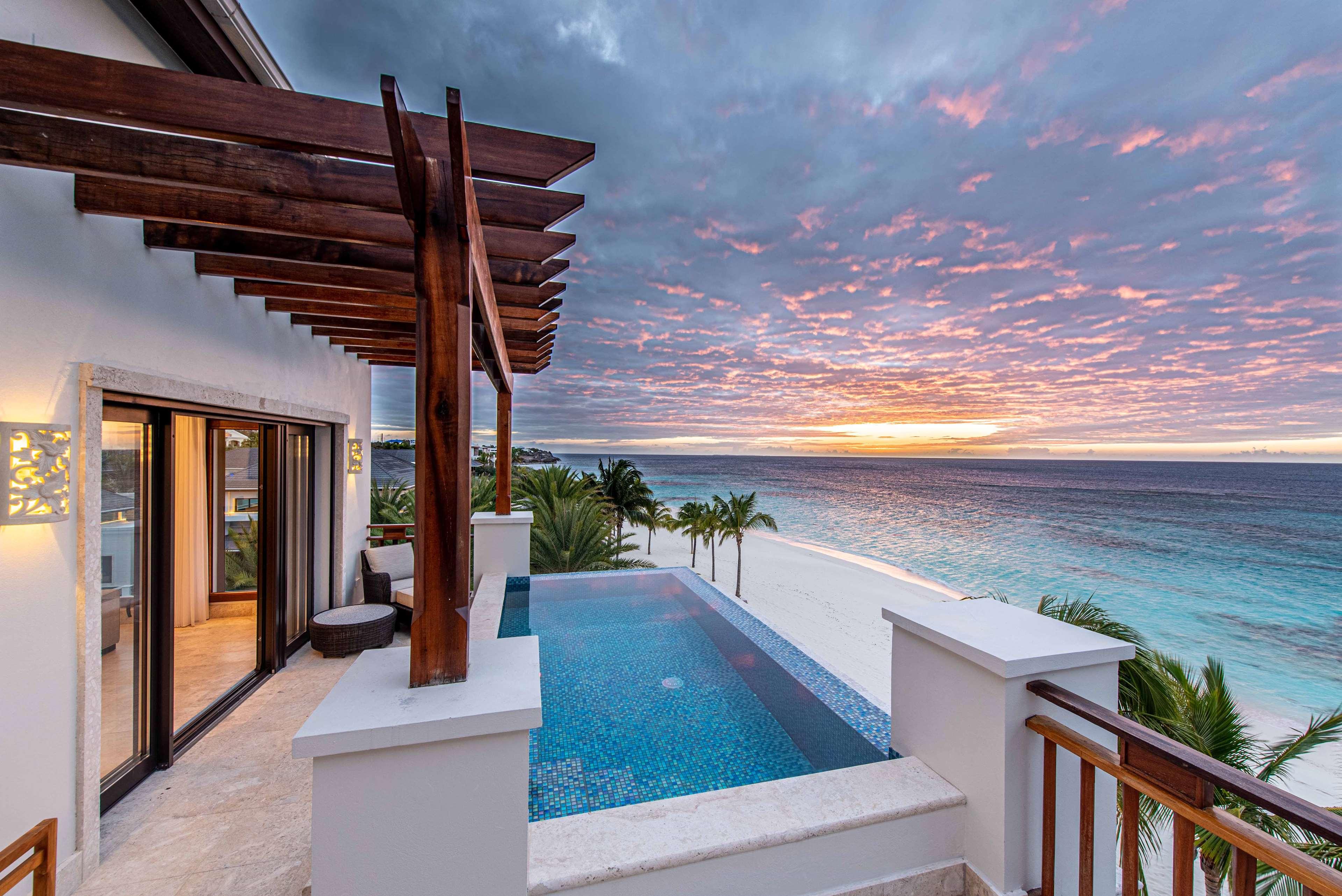 Suite with Kitchenette