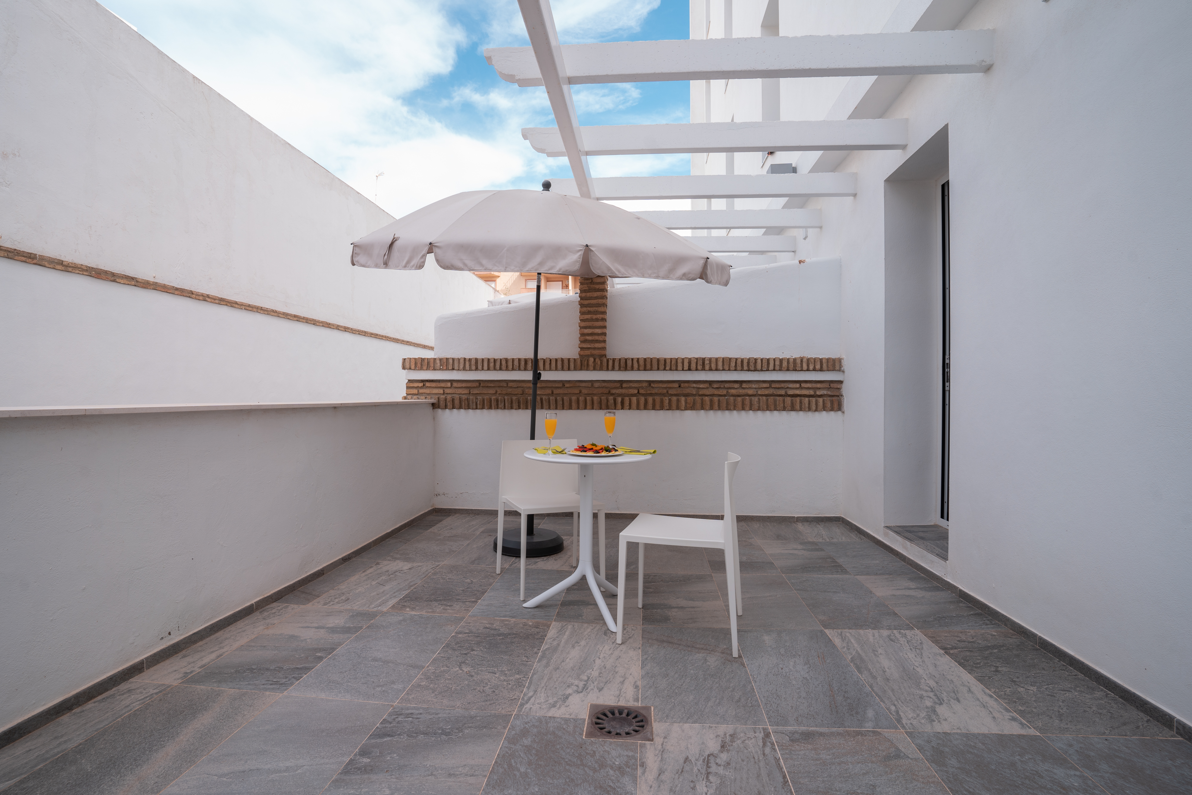 Double or Twin Capacity 2