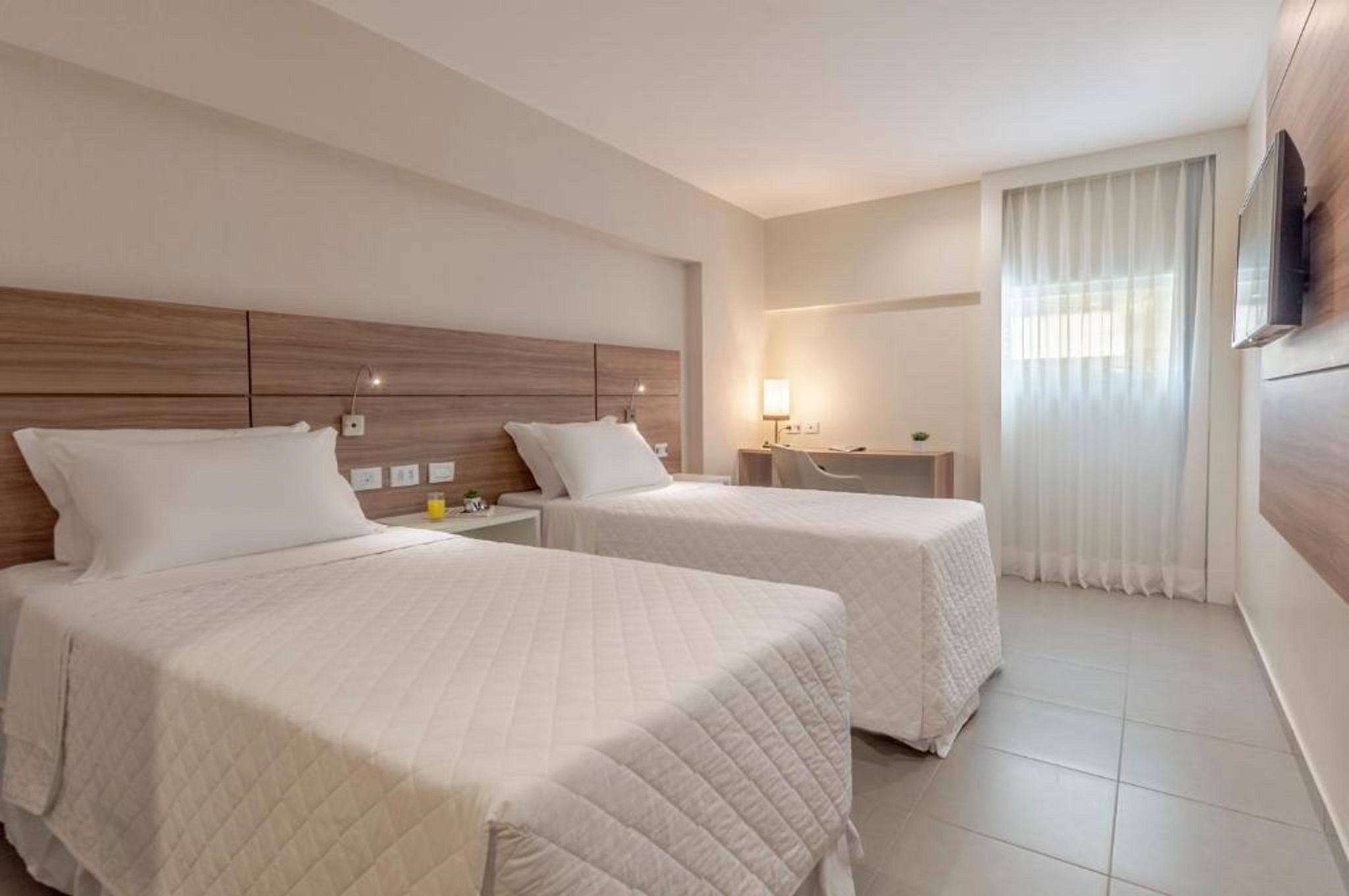 Family Room Capacity 3