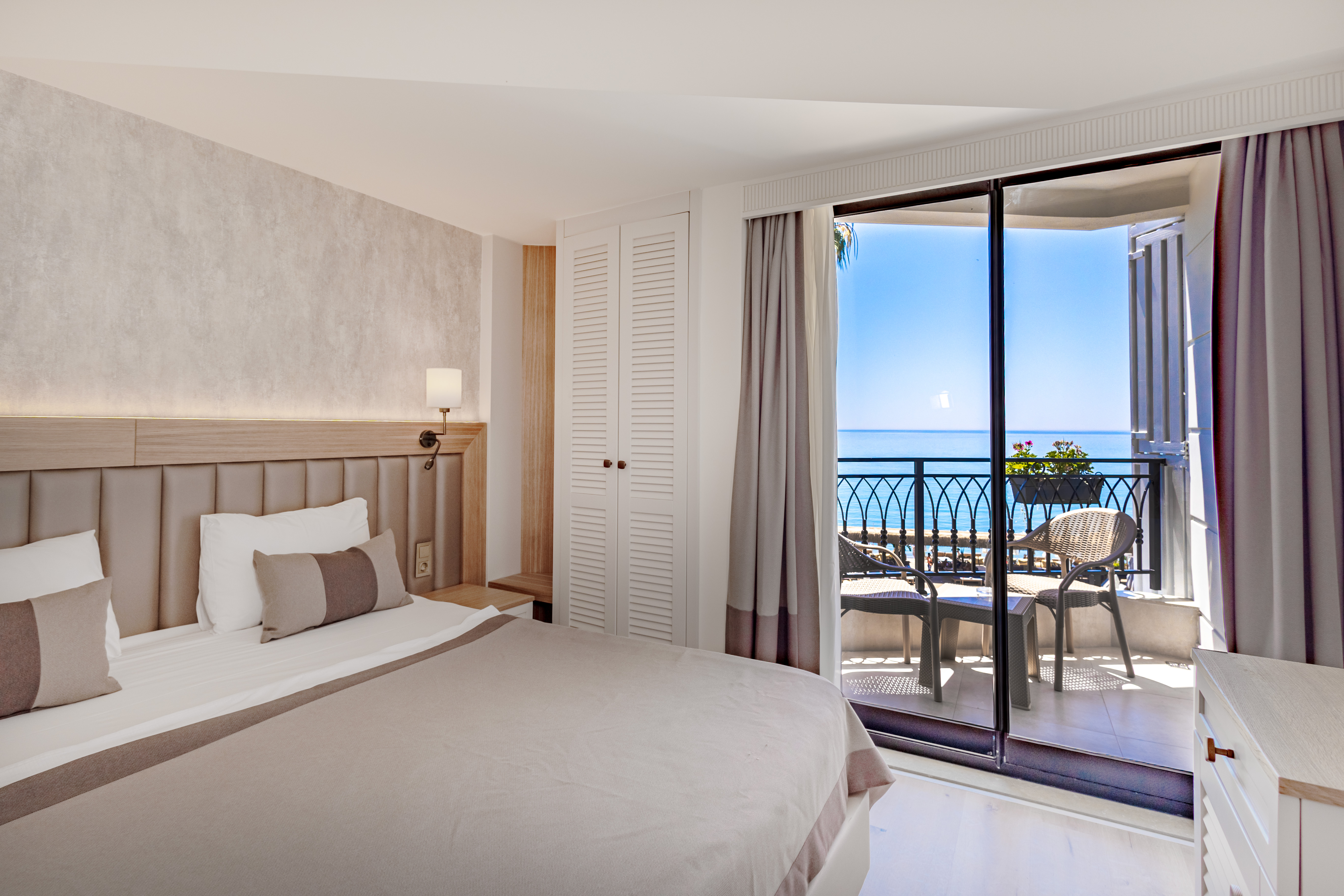 Double Premium Sea View