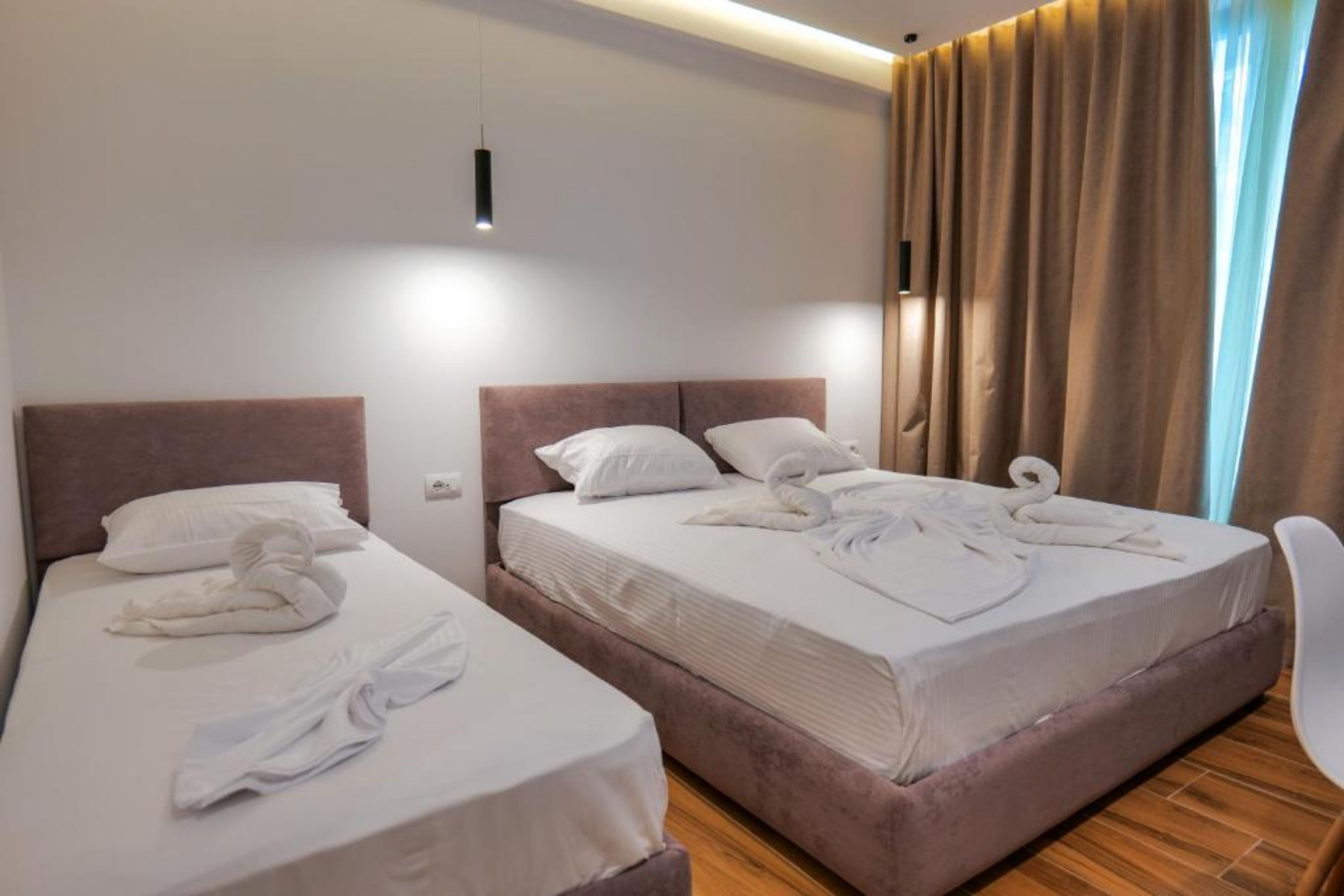 Triple with Air Conditioning