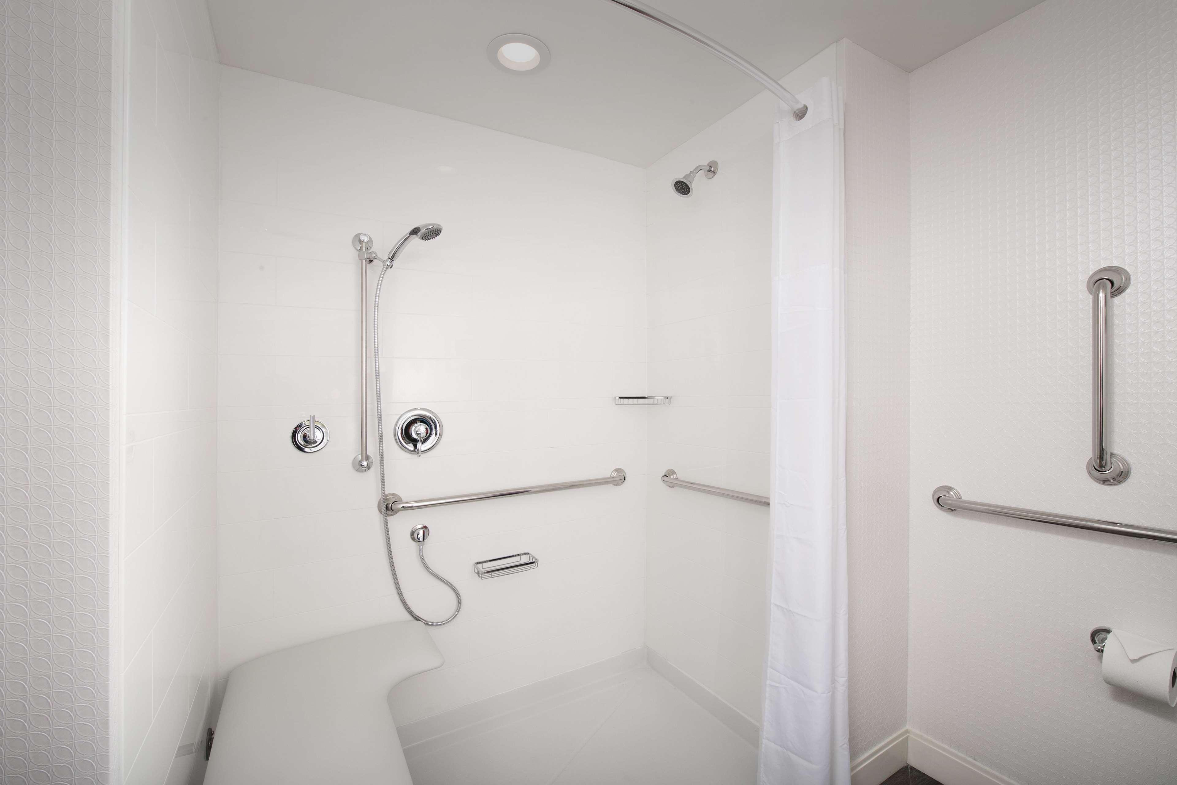 Room Premium King Bed