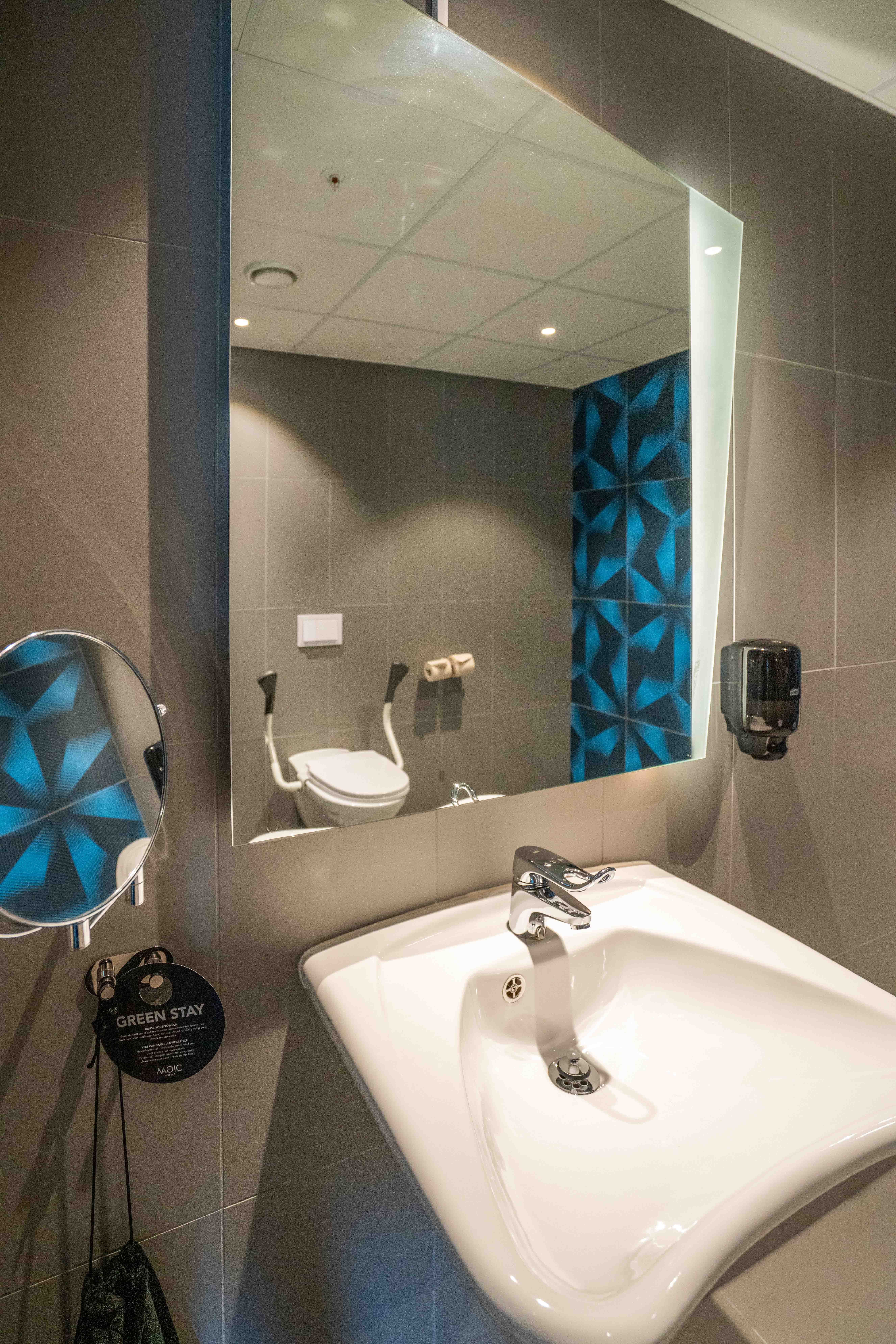 Double or Twin Superior