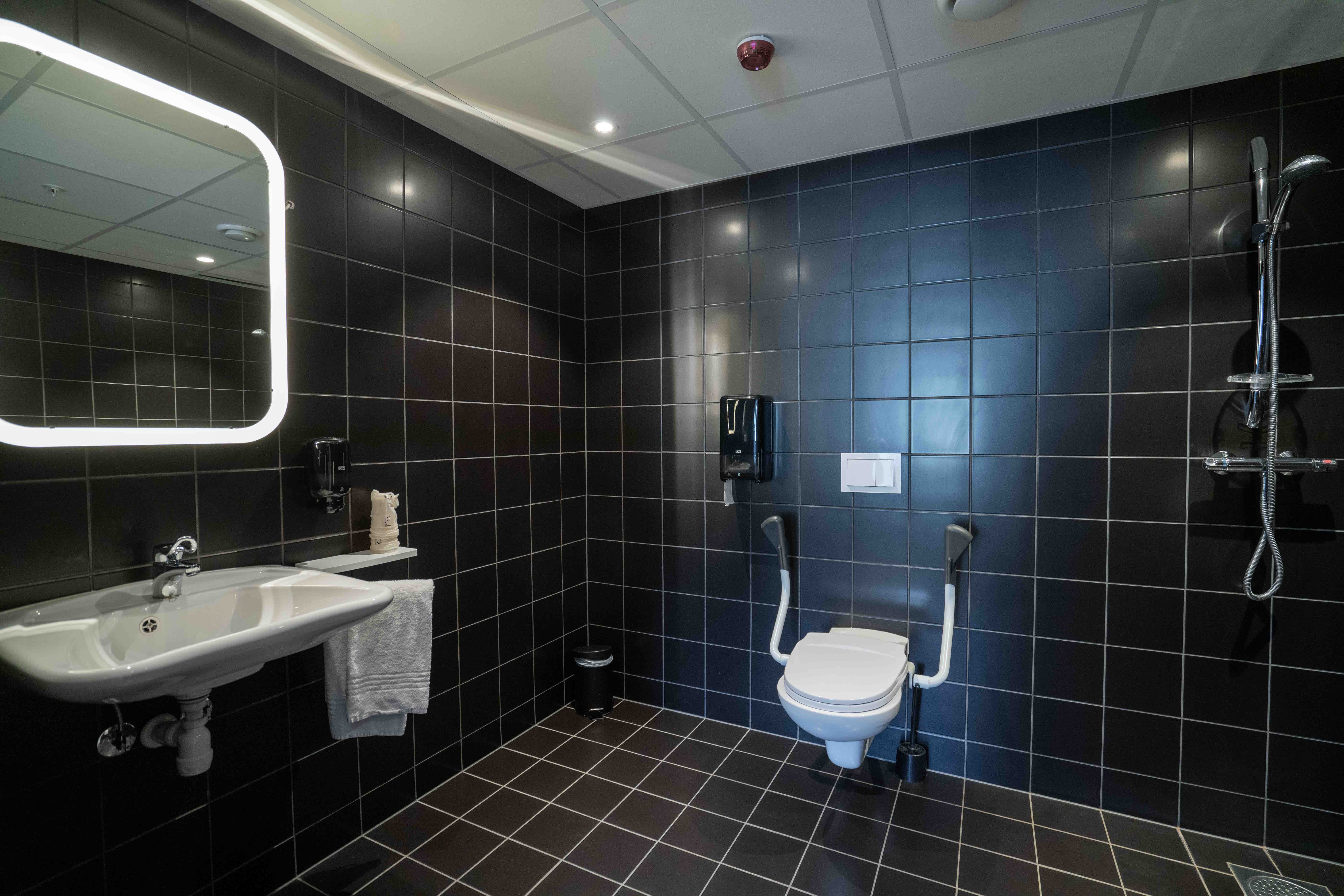 Double or Twin Superior