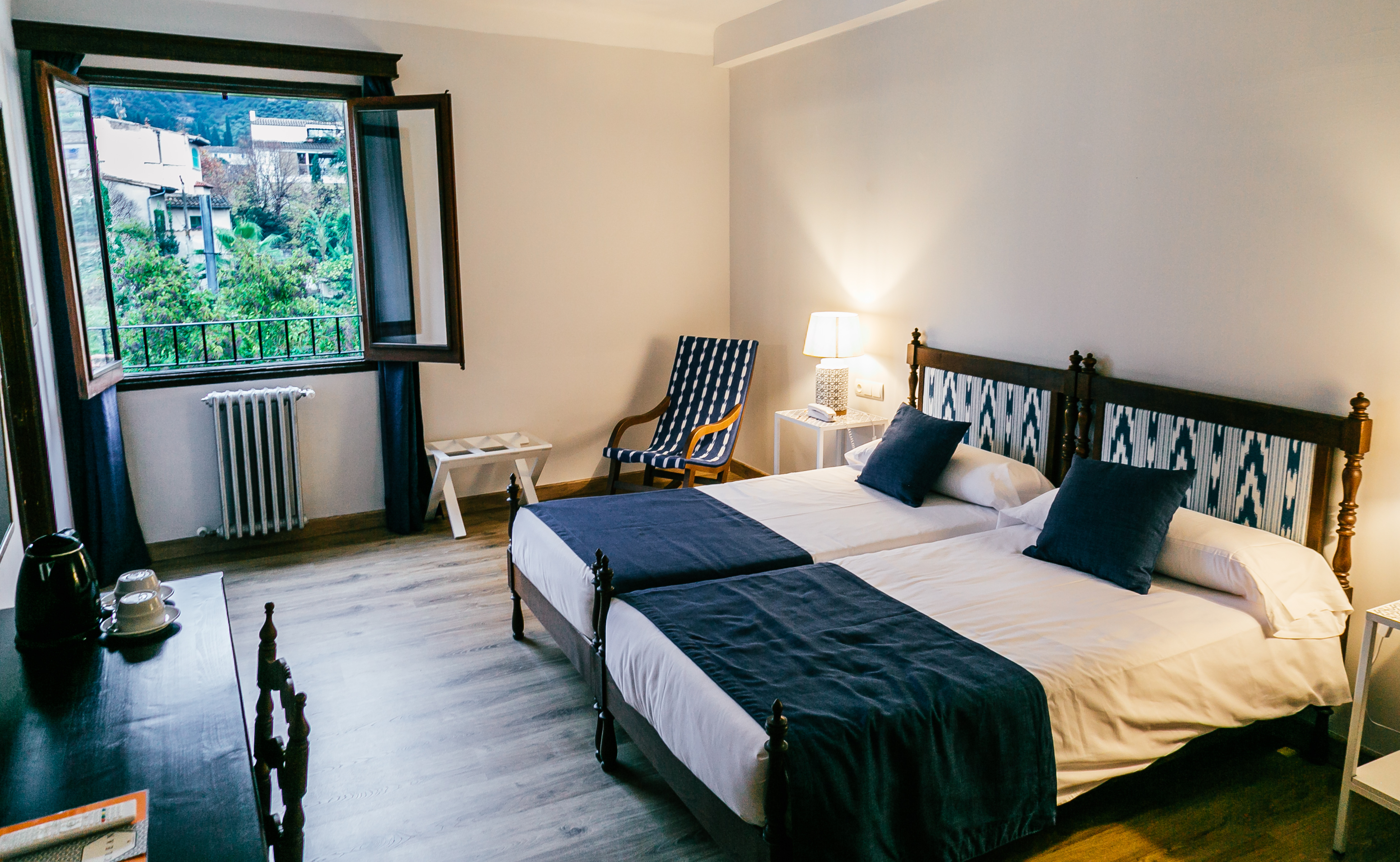 Double or Twin Standard