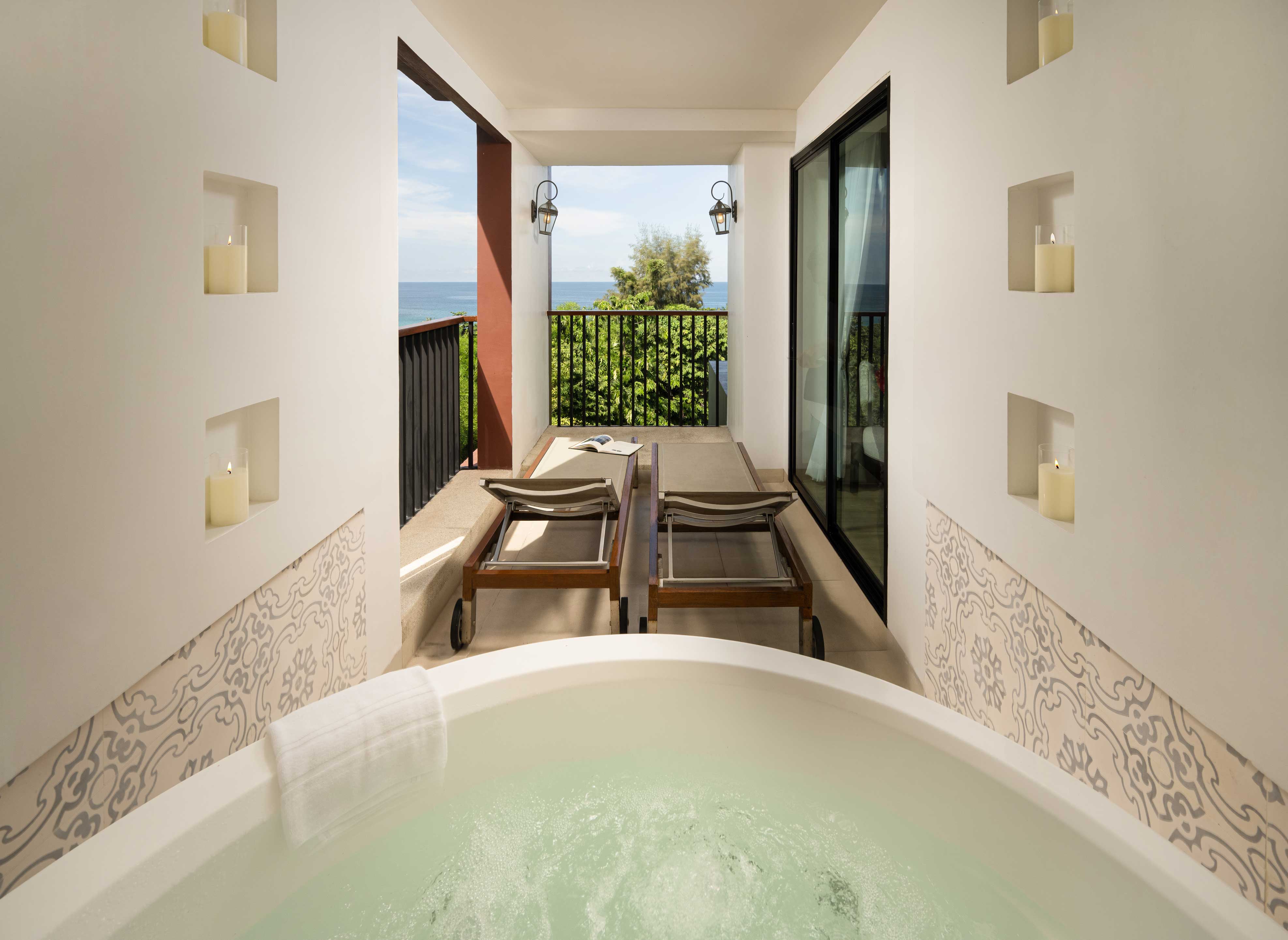 Junior Suite King Size Bed