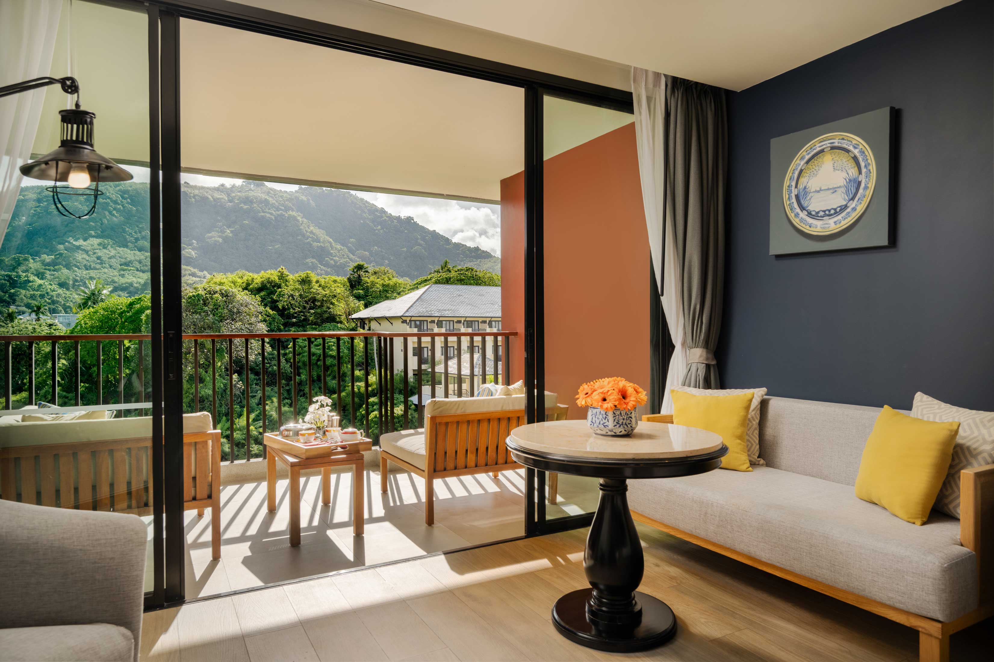 Double Deluxe Mountain View