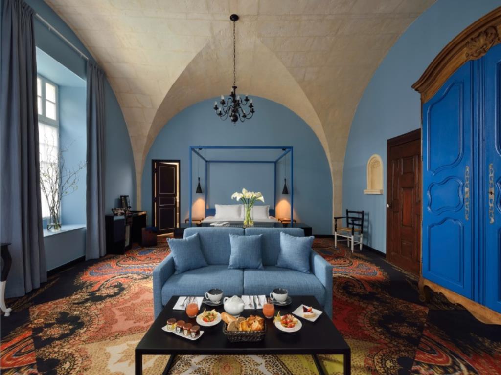 Family Room Standard