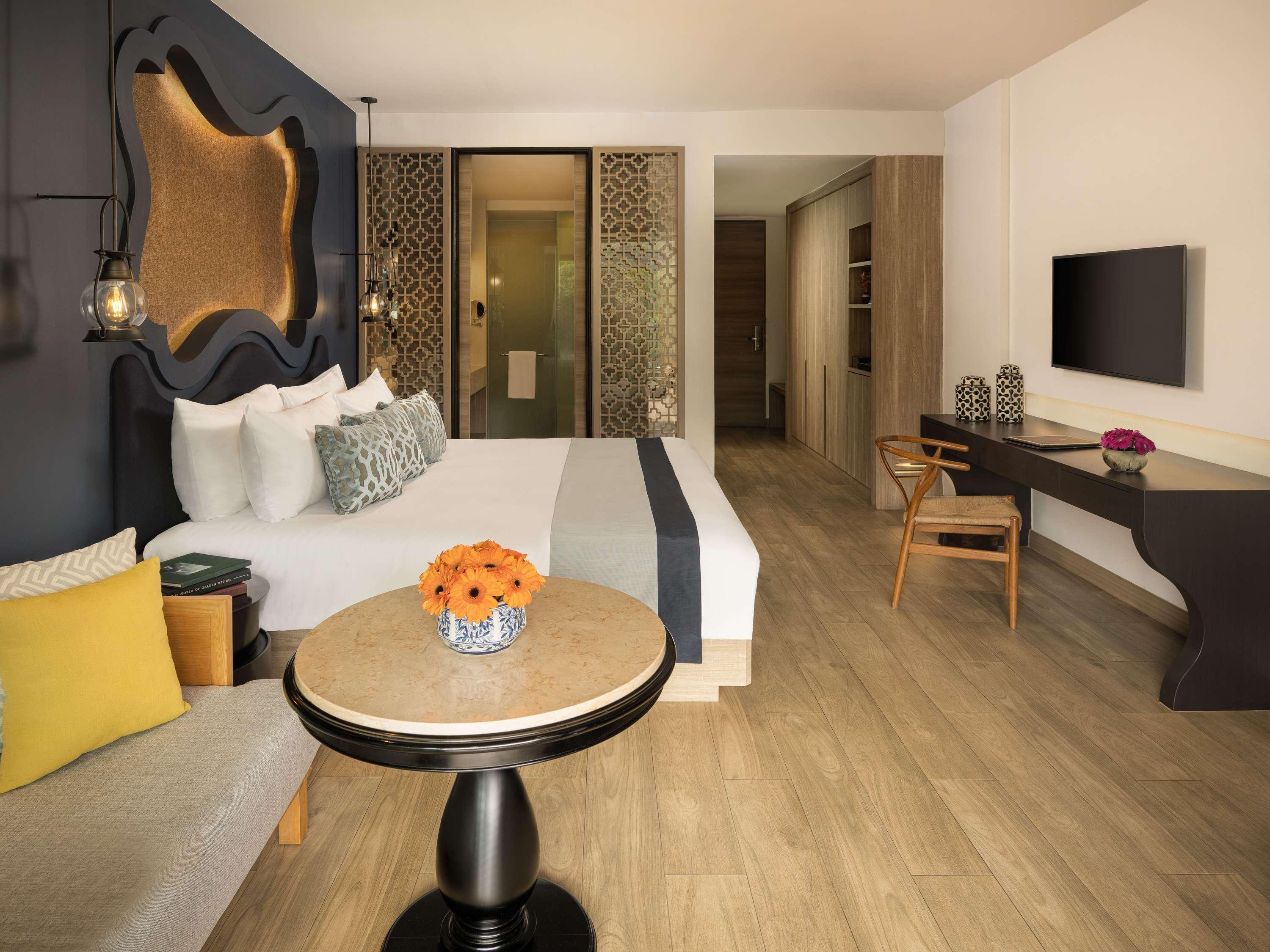 Double Deluxe Mountain View