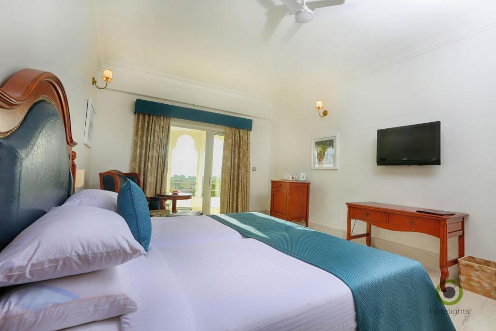 Double Superior with Balcony