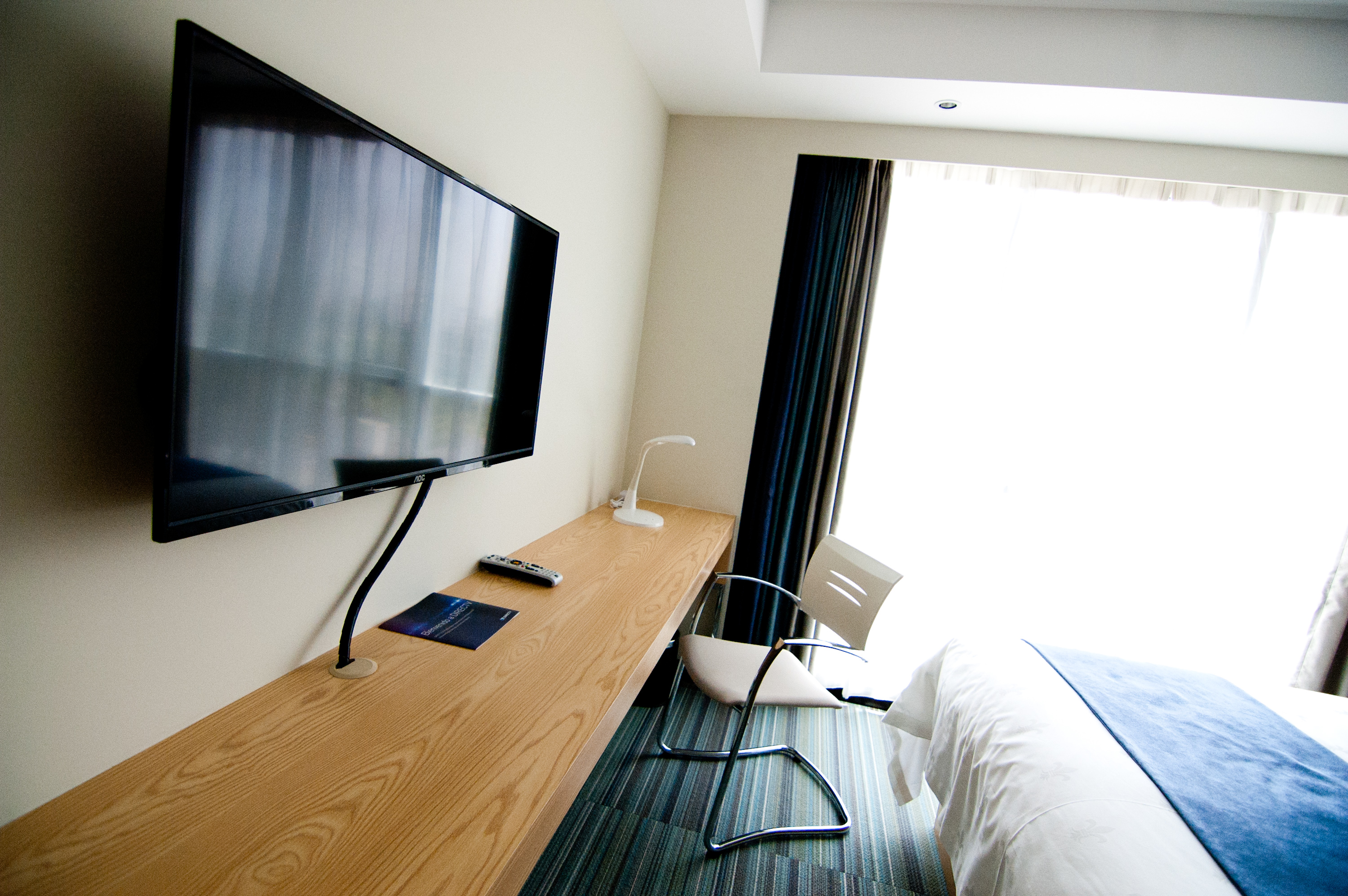 Single Executive King Bed