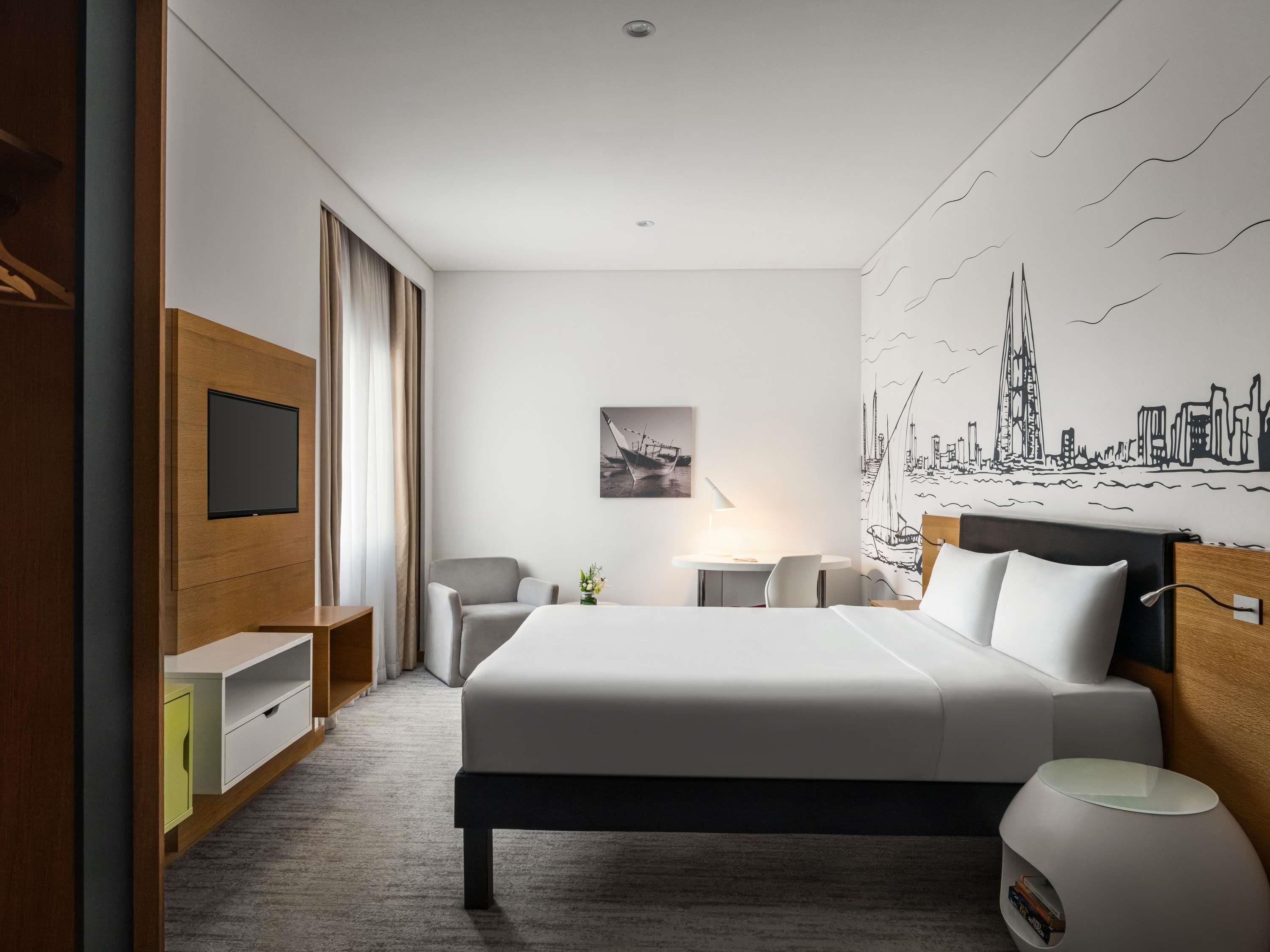 Room City View King Bed