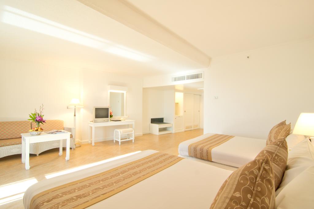 Double or Twin Deluxe